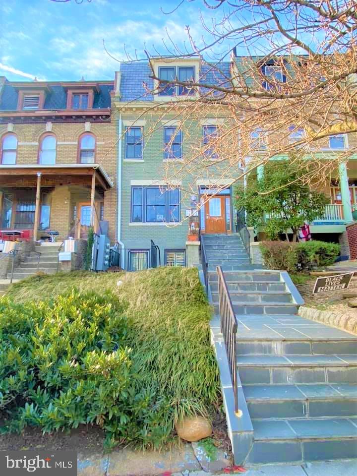 COLUMBIA HEIGHTS - Residential Lease