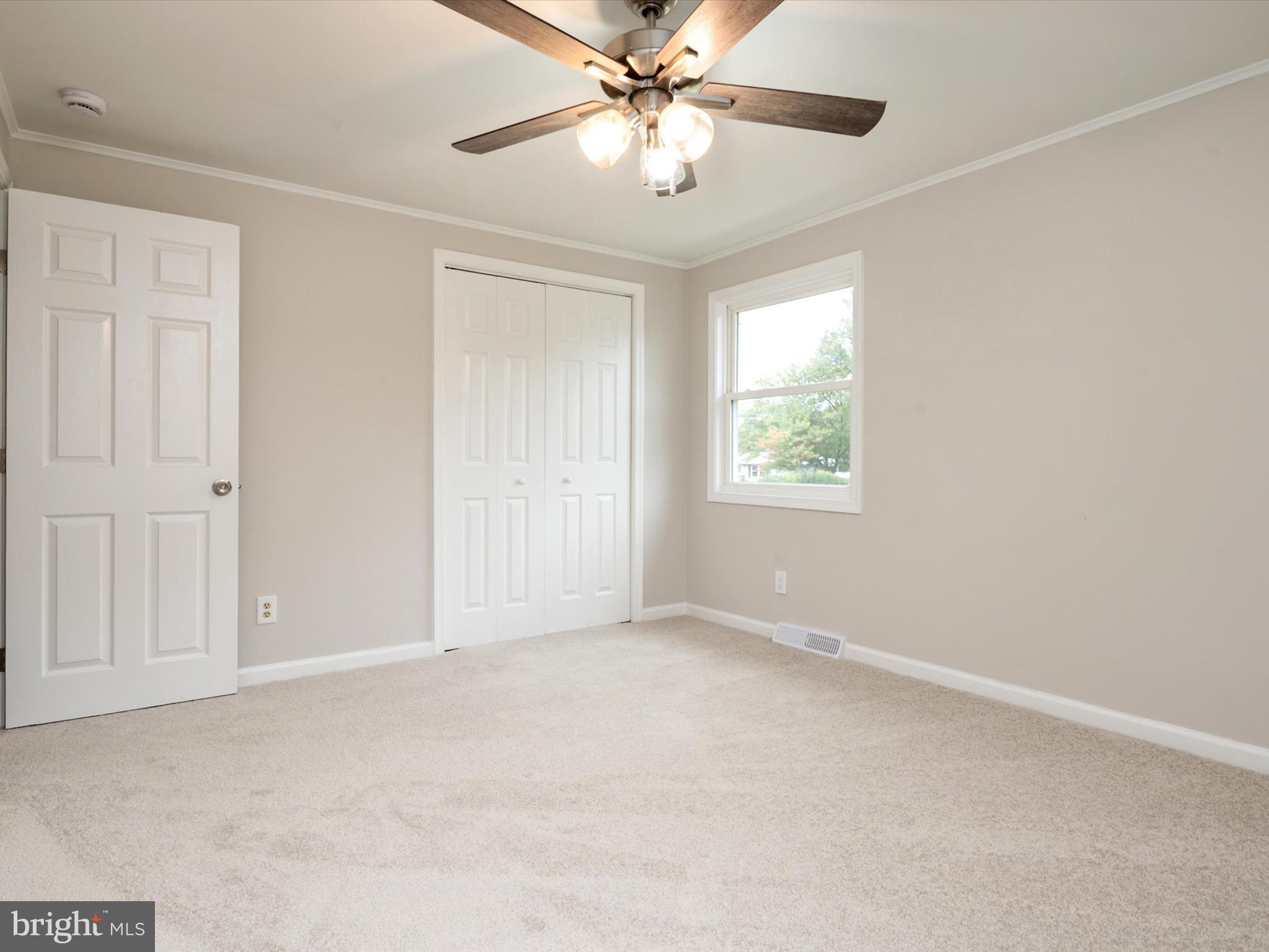 WEST VIEW - Residential