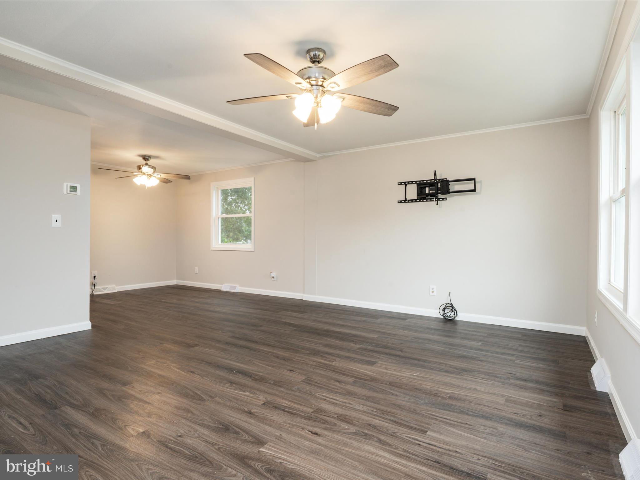 WEST VIEW - Residential