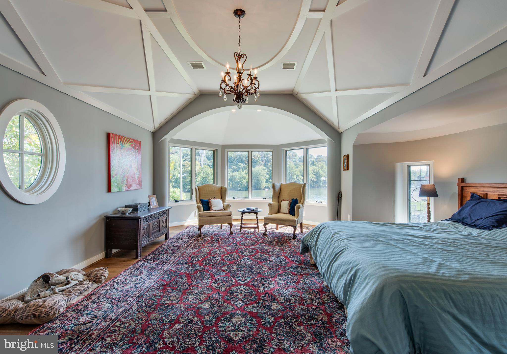 GLADWYNE - Residential