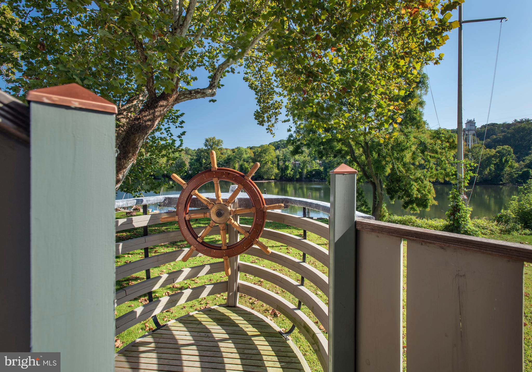 GLADWYNE - Residential