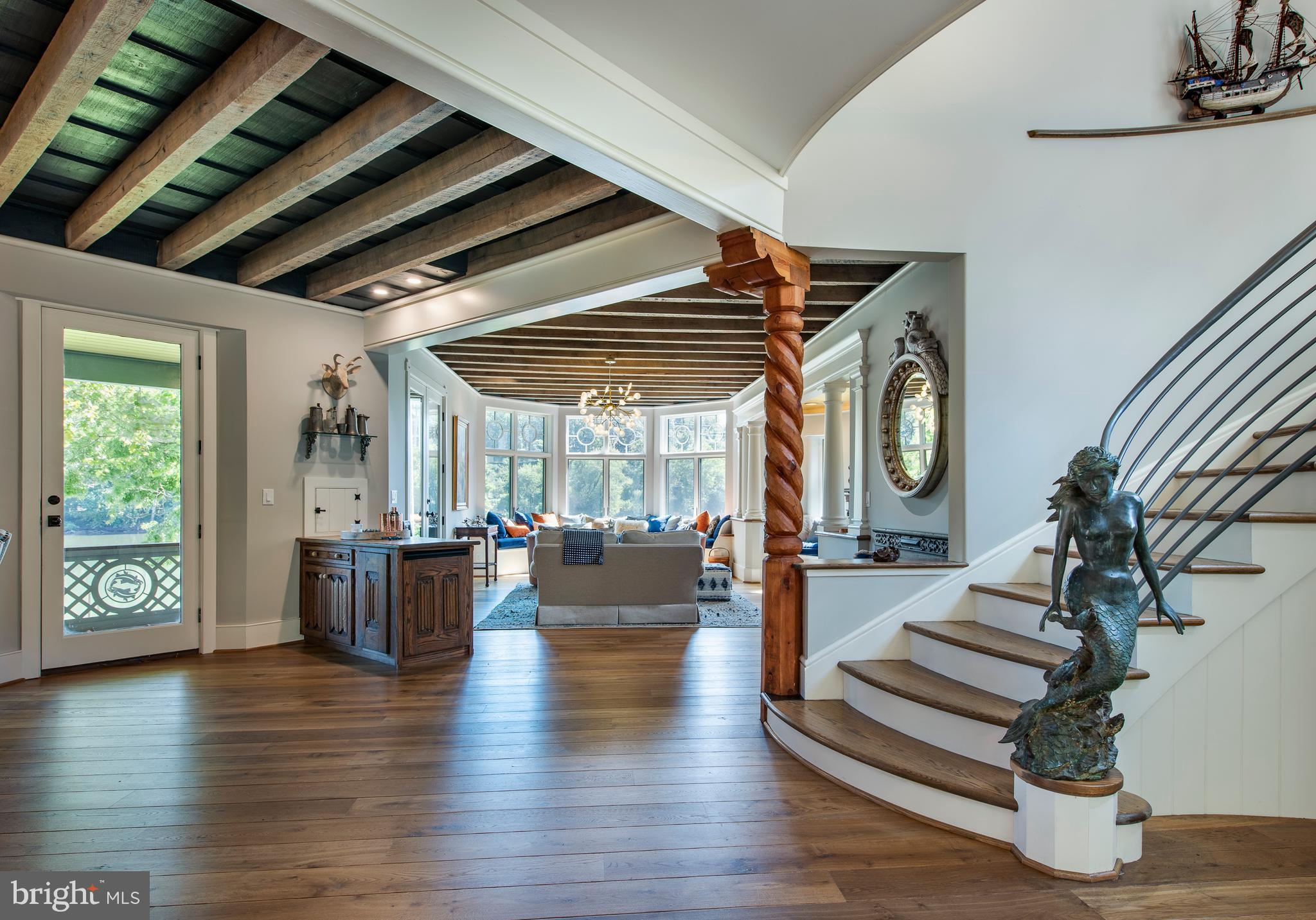 GLADWYNE - Residential