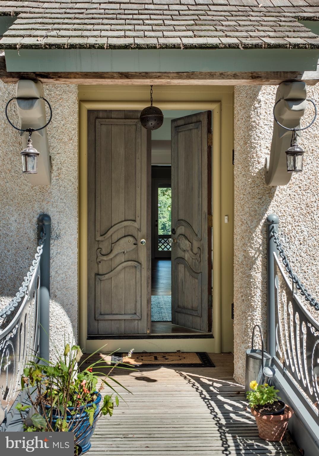 GLADWYNE - Residential