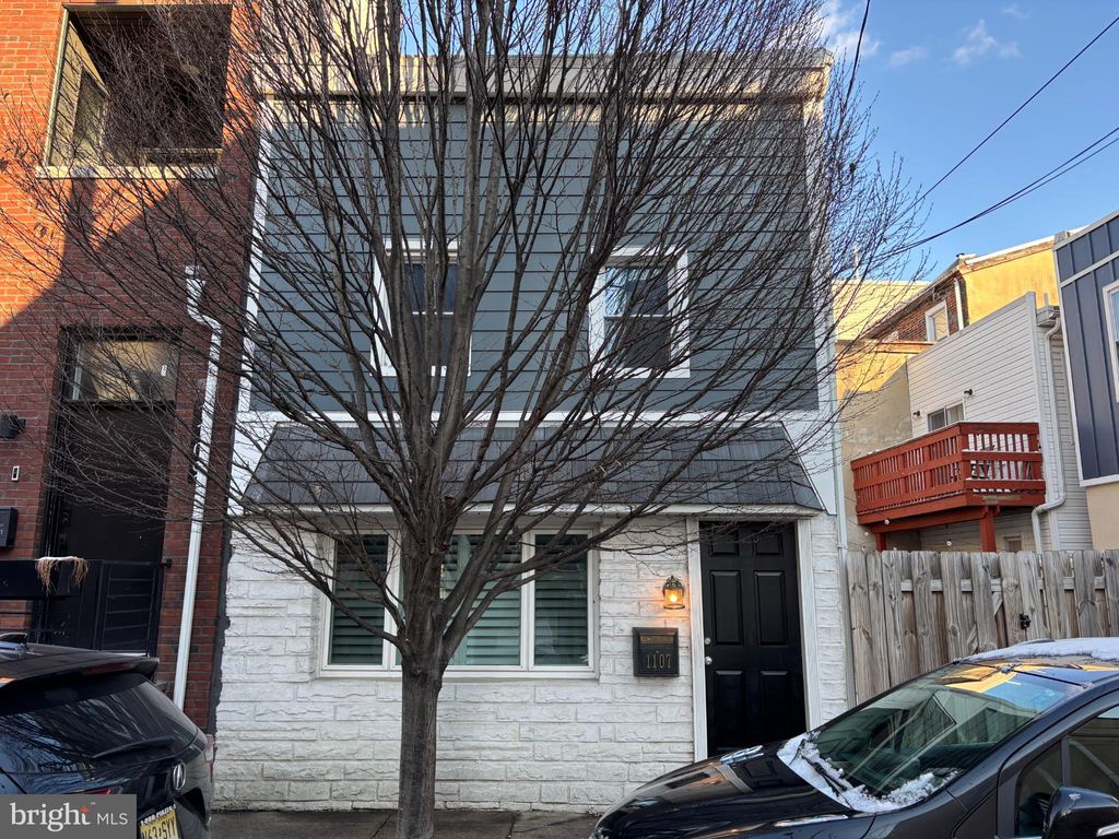 Photo of 1107 Earl St, PHILADELPHIA, PA 19125 (MLS # PAPH2576766)