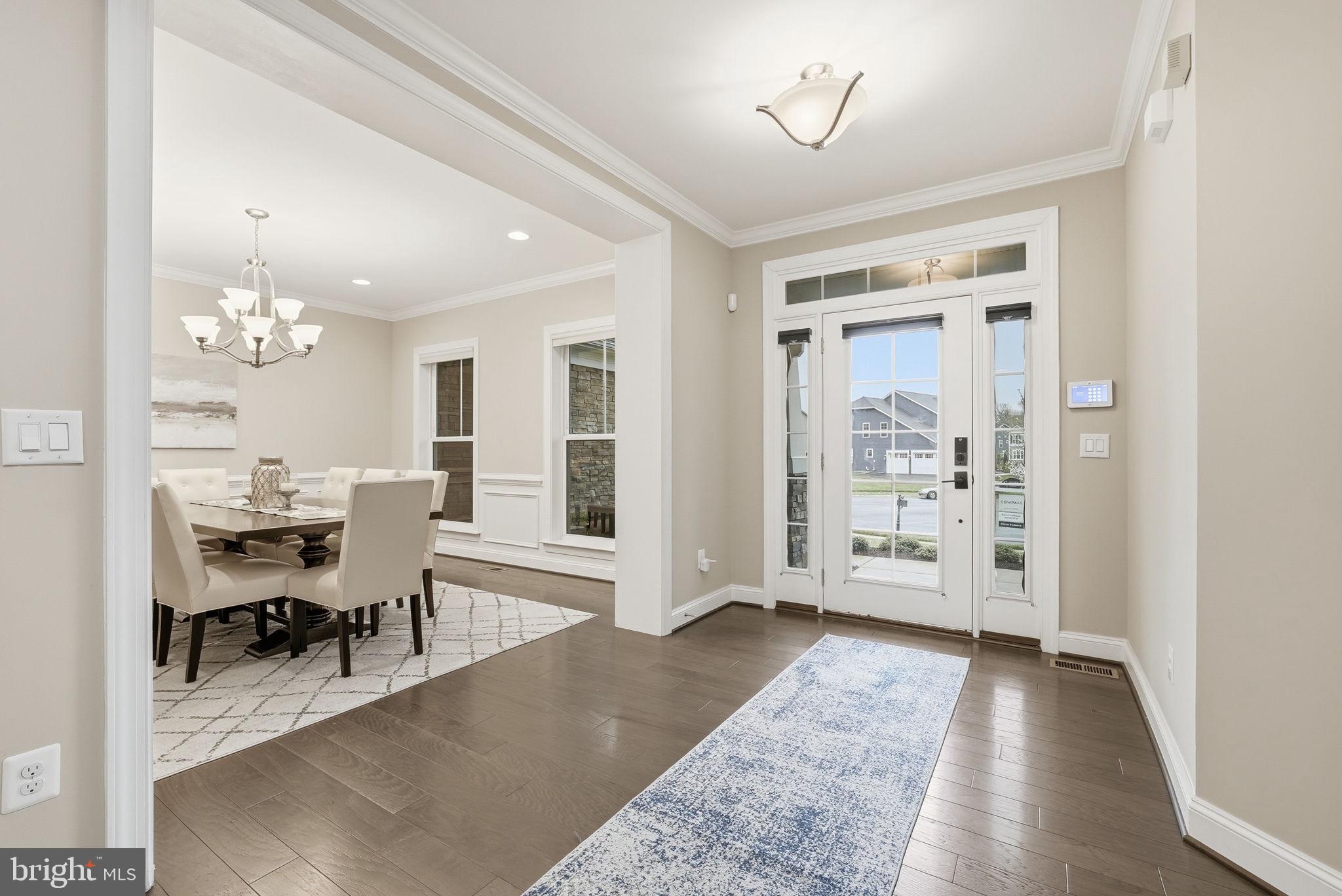 8940 SILVAN WOODS COURT