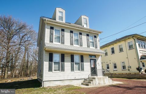 21 N LENOLA ROAD MOORESTOWN NJ 08057