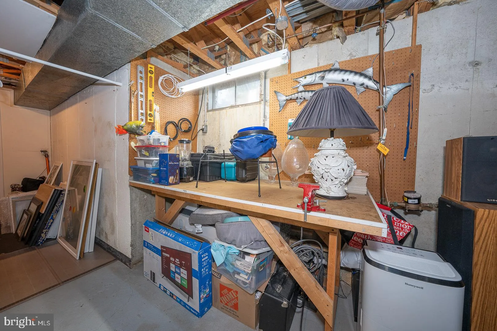 Chesterbrook, Pennsylvania 19087, United States, 3 Bedrooms Bedrooms, ,4 BathroomsBathrooms,Residential,Pending,117736