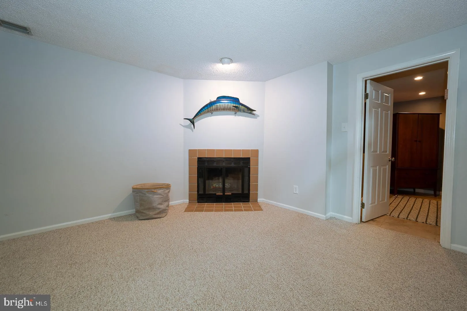 Chesterbrook, Pennsylvania 19087, United States, 3 Bedrooms Bedrooms, ,4 BathroomsBathrooms,Residential,Pending,117736