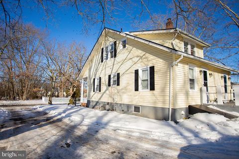 65 W OAK ROAD VINELAND NJ 08360