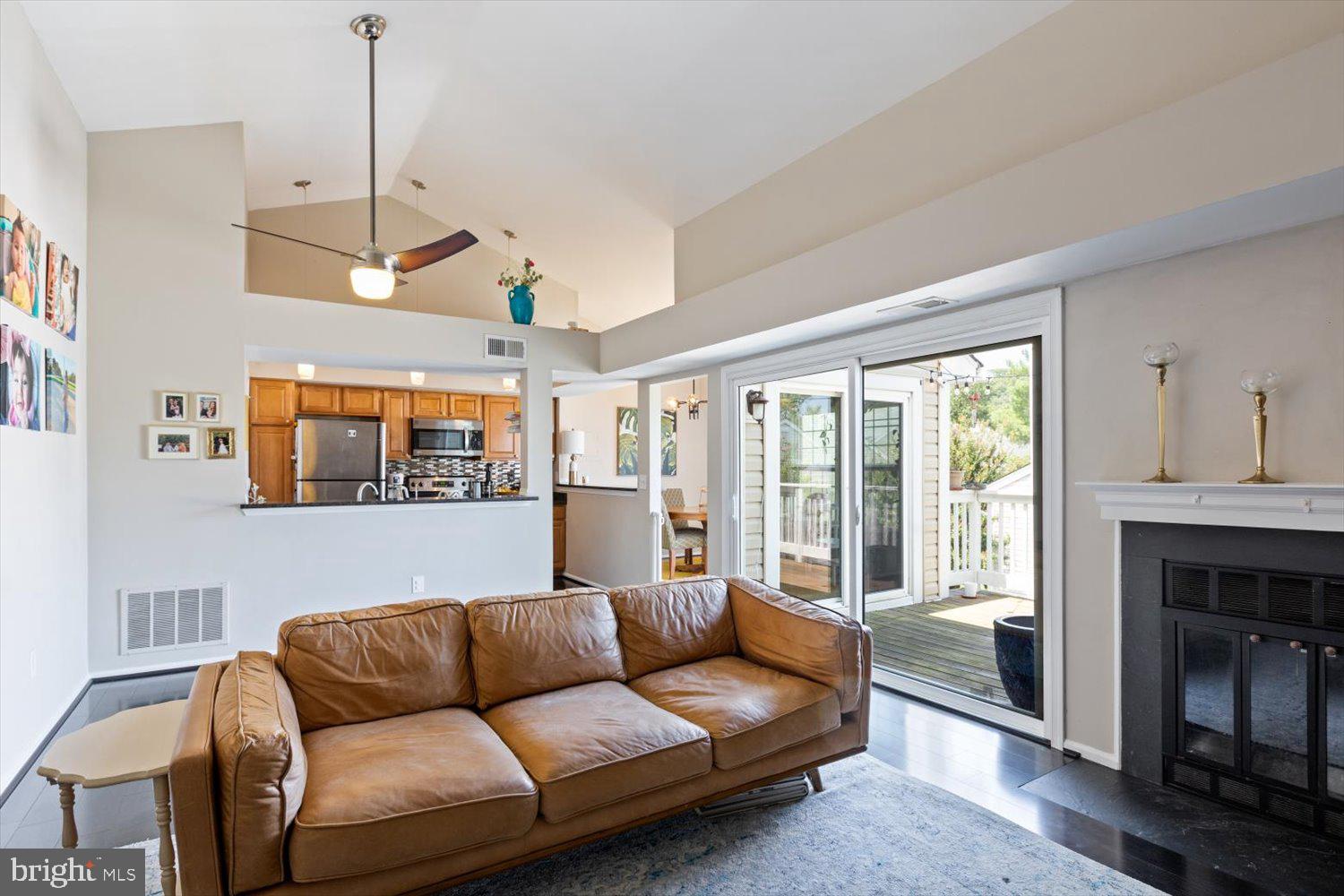 HEATHERLEA - Residential Lease