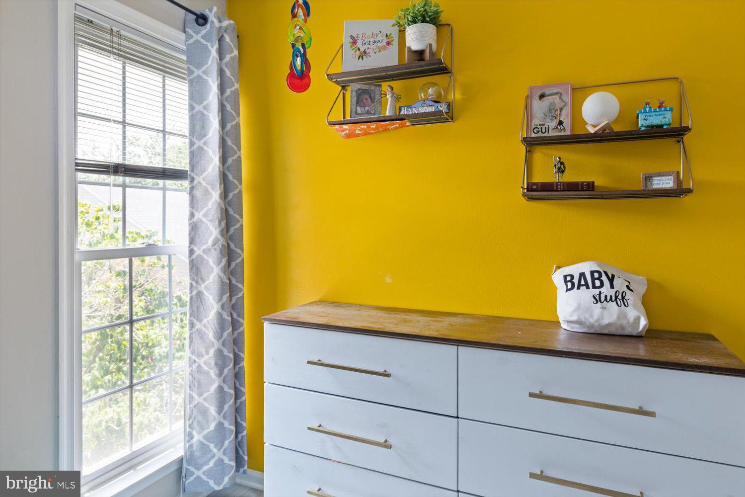 HEATHERLEA - Residential Lease