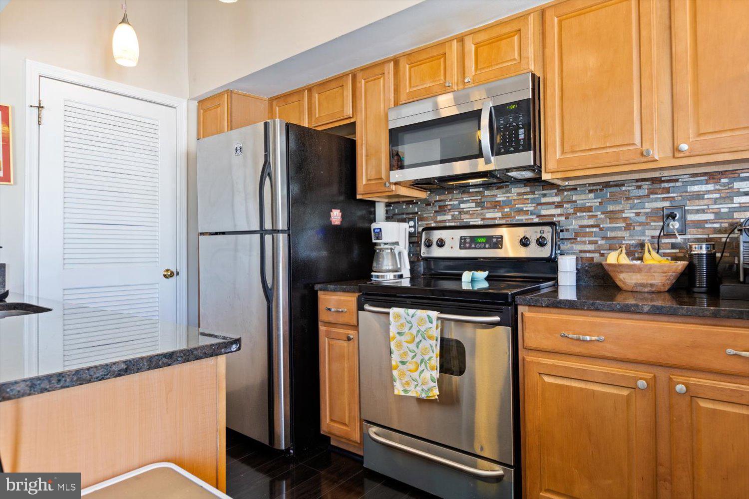 HEATHERLEA - Residential Lease