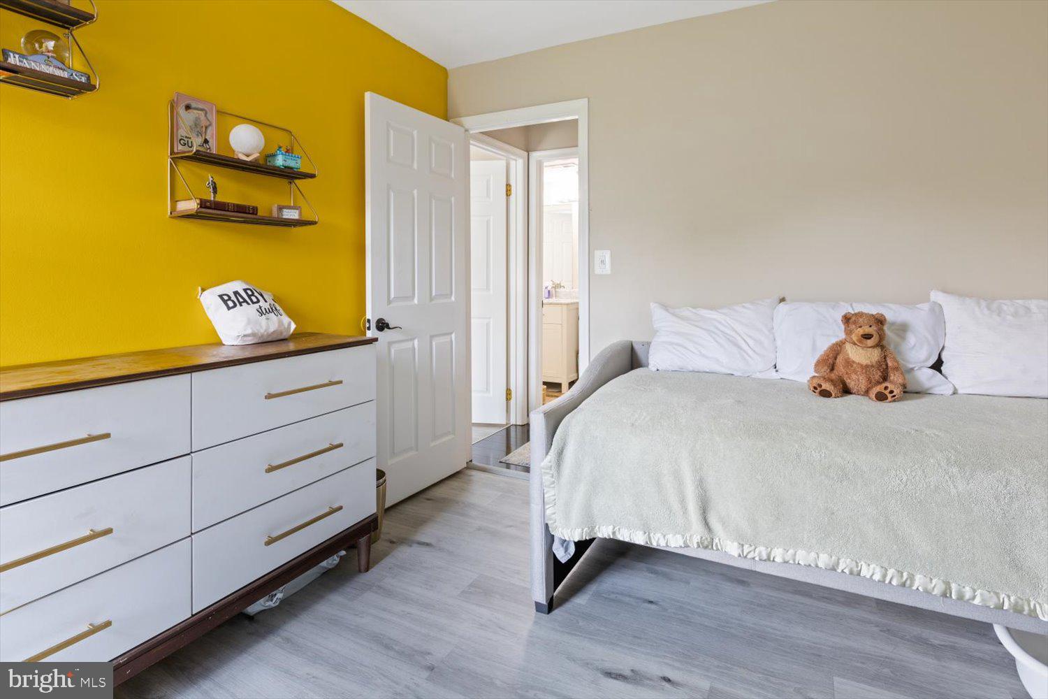 HEATHERLEA - Residential Lease