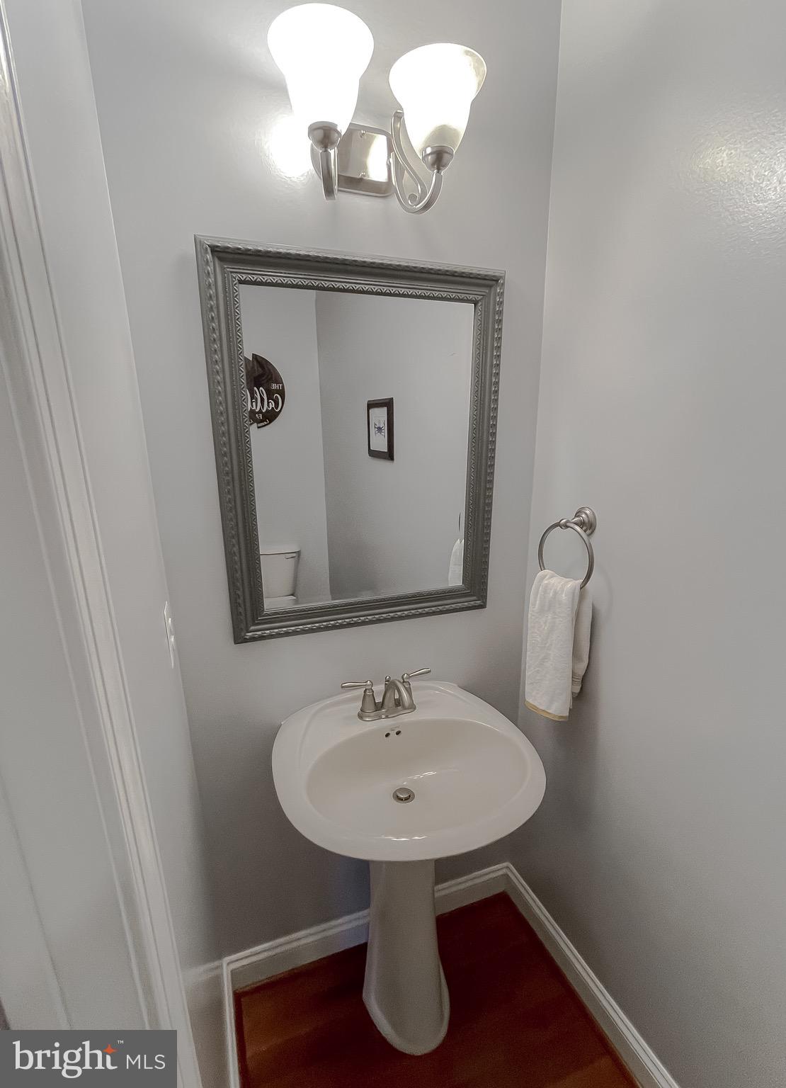 LEONARDS GRANT - Residential