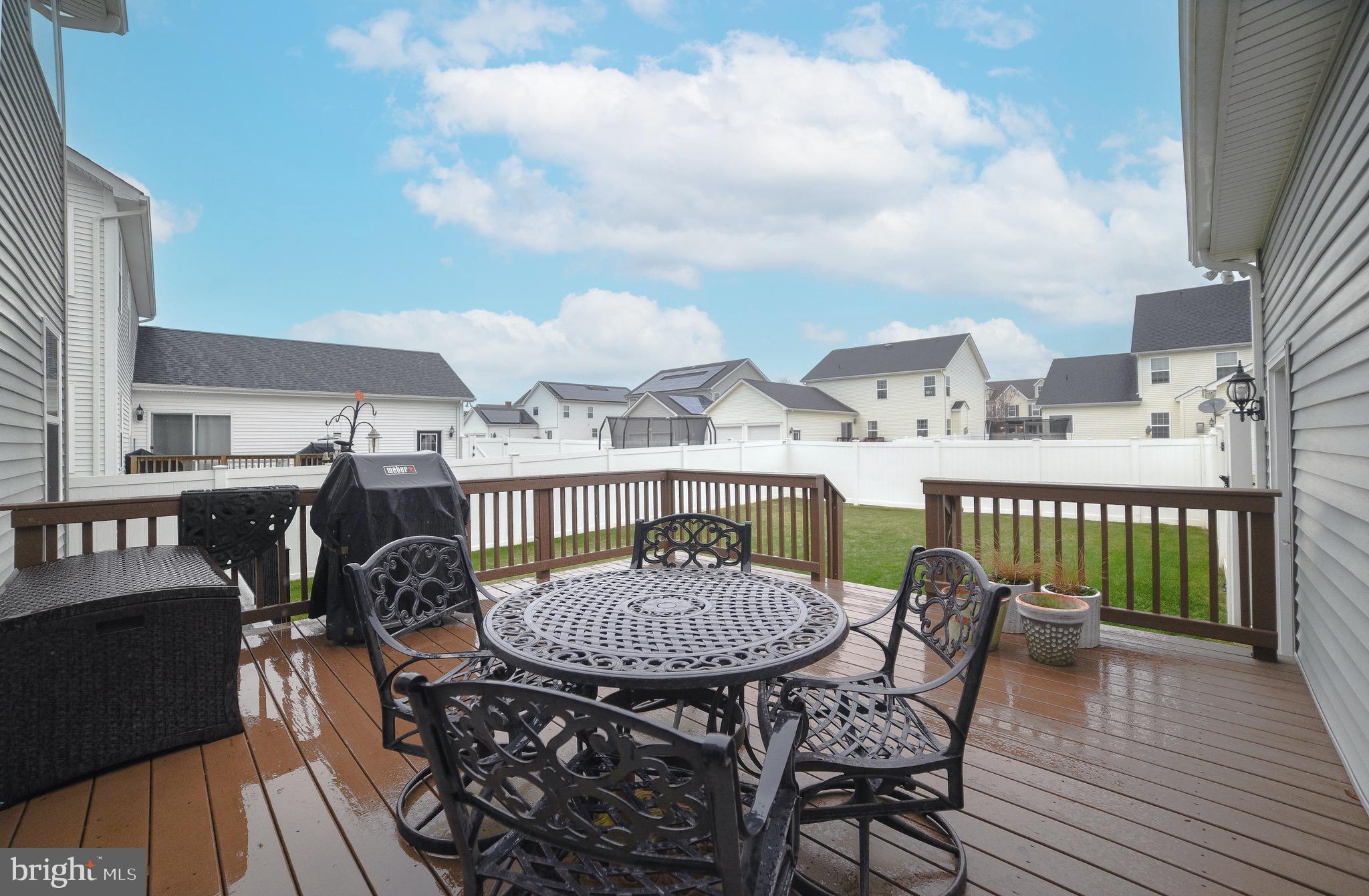 LEONARDS GRANT - Residential