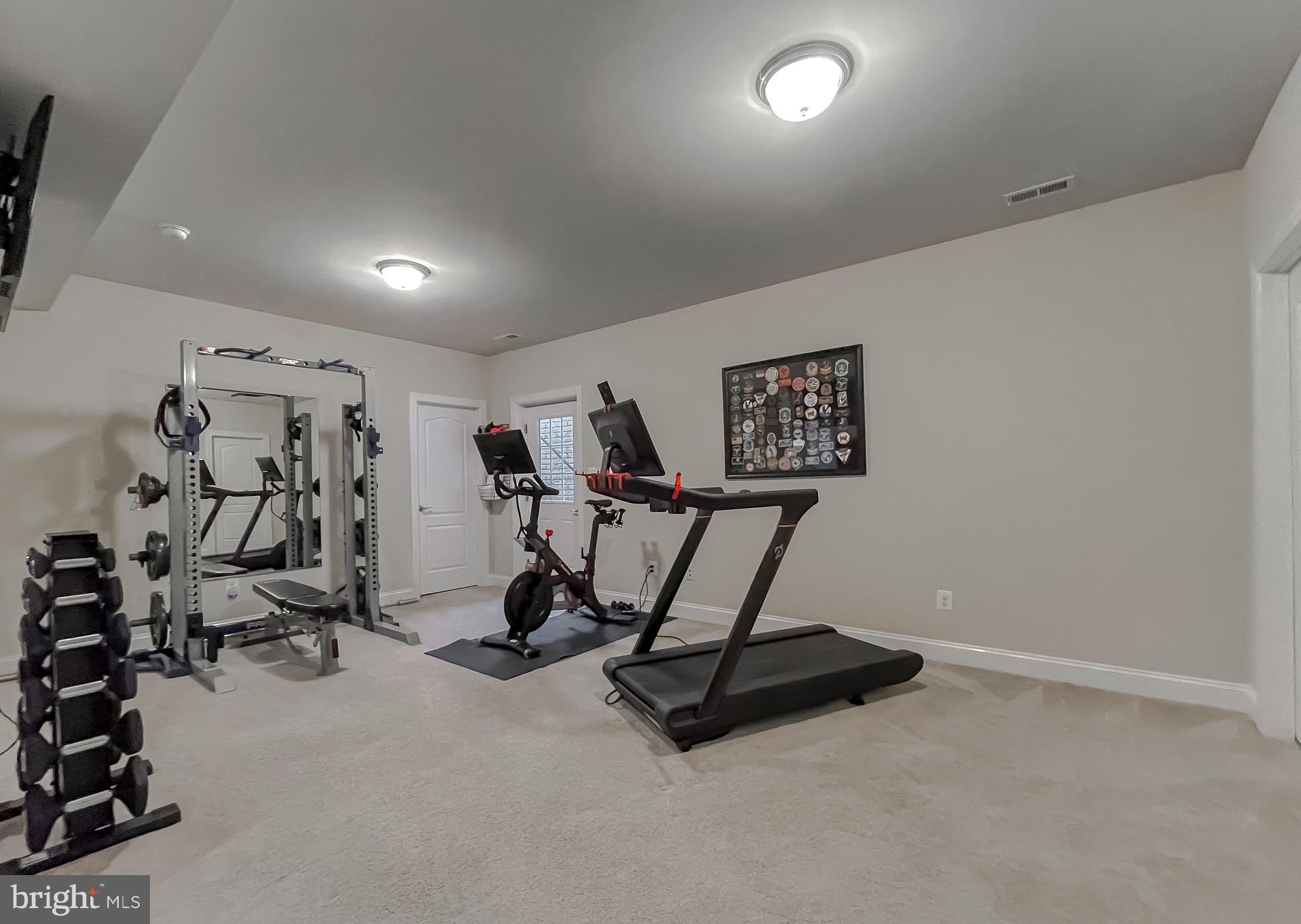 LEONARDS GRANT - Residential