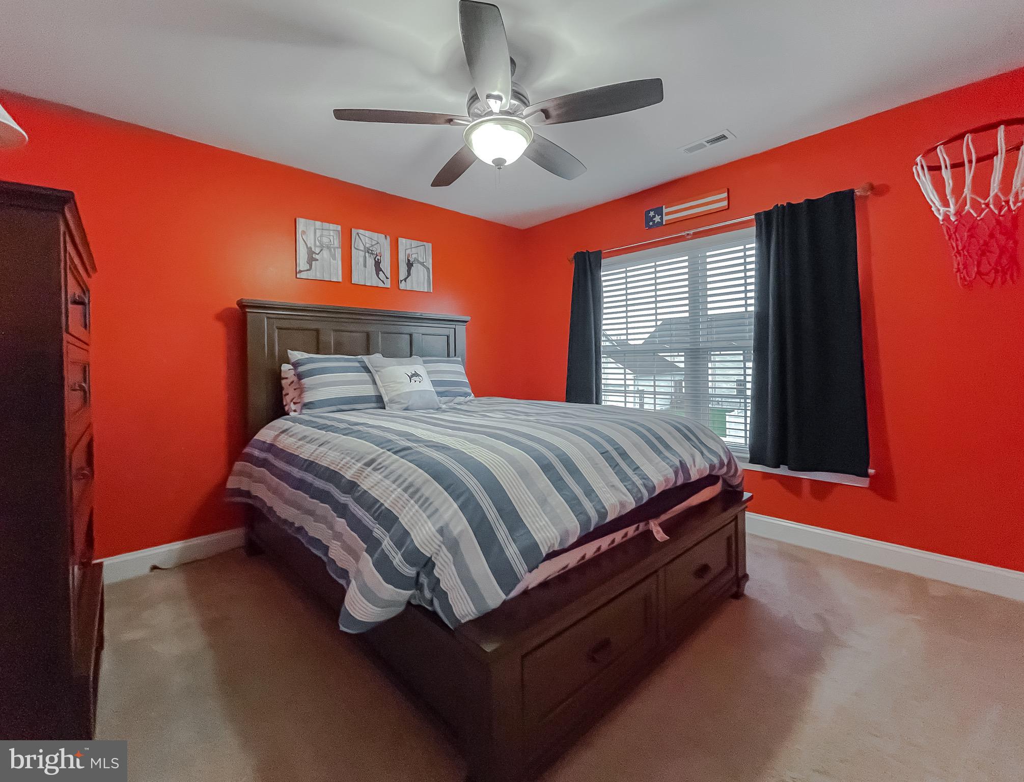 LEONARDS GRANT - Residential