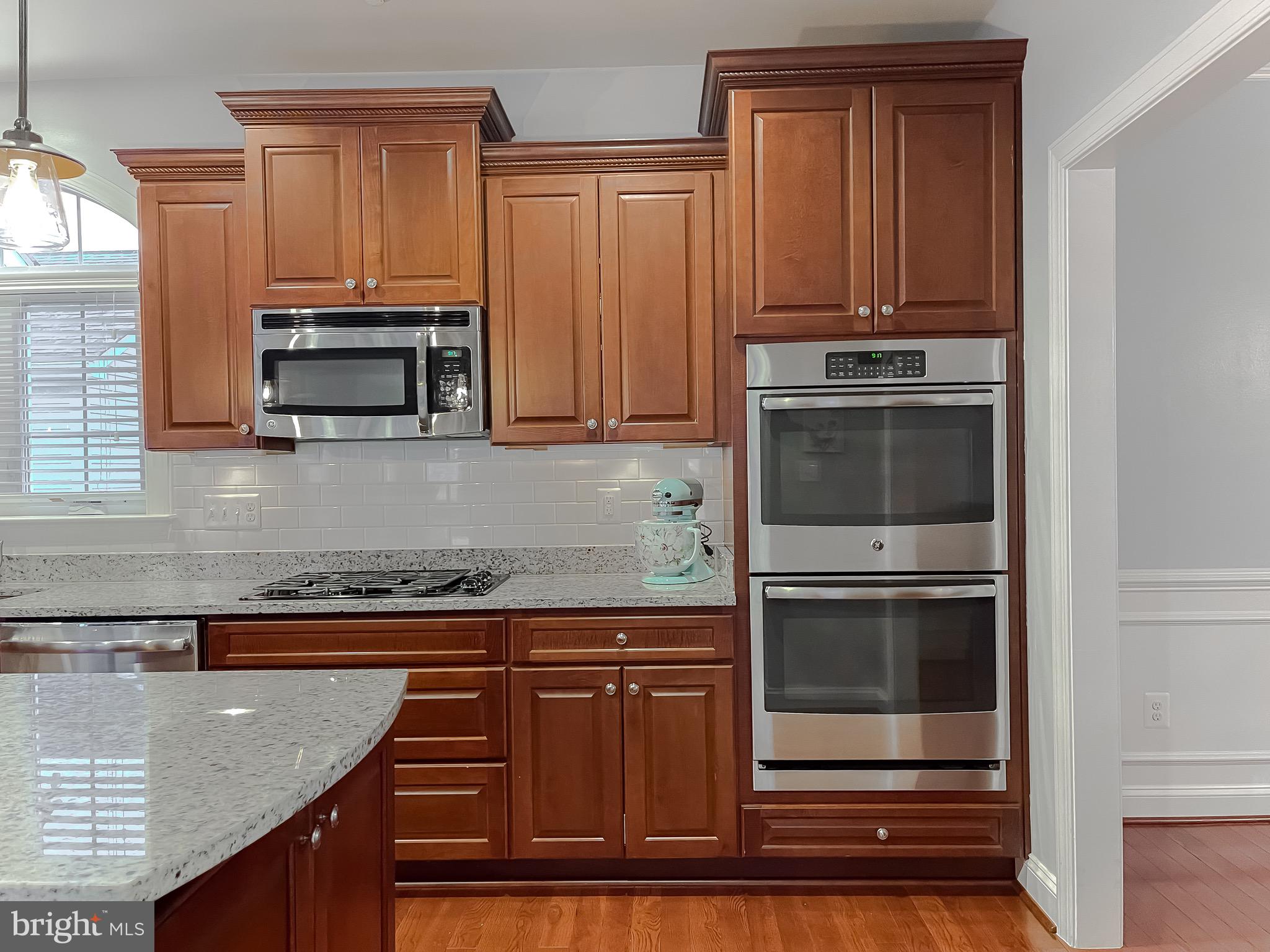 LEONARDS GRANT - Residential