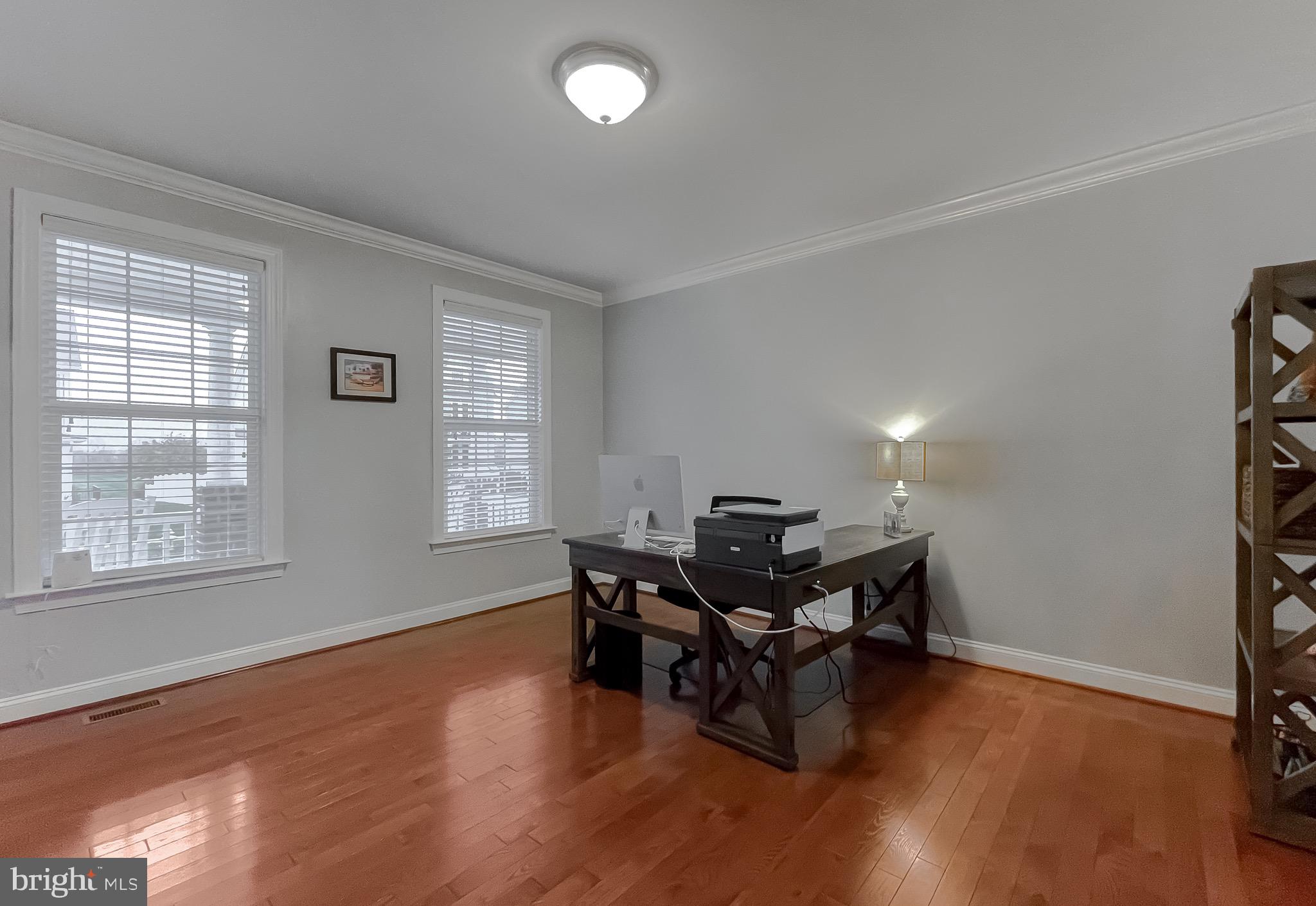 LEONARDS GRANT - Residential