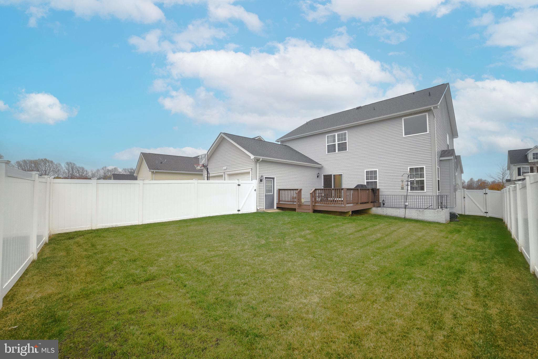 LEONARDS GRANT - Residential