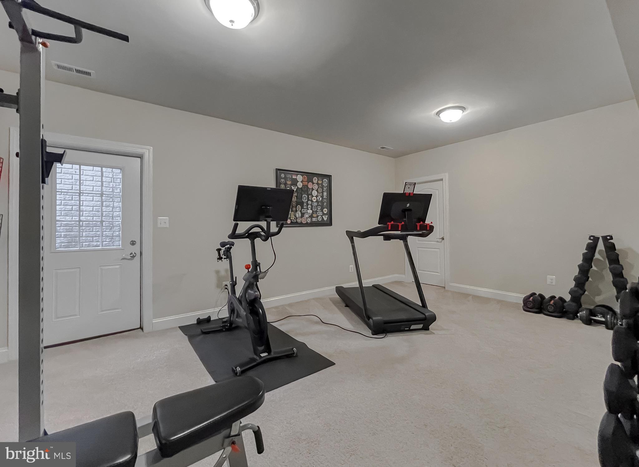 LEONARDS GRANT - Residential