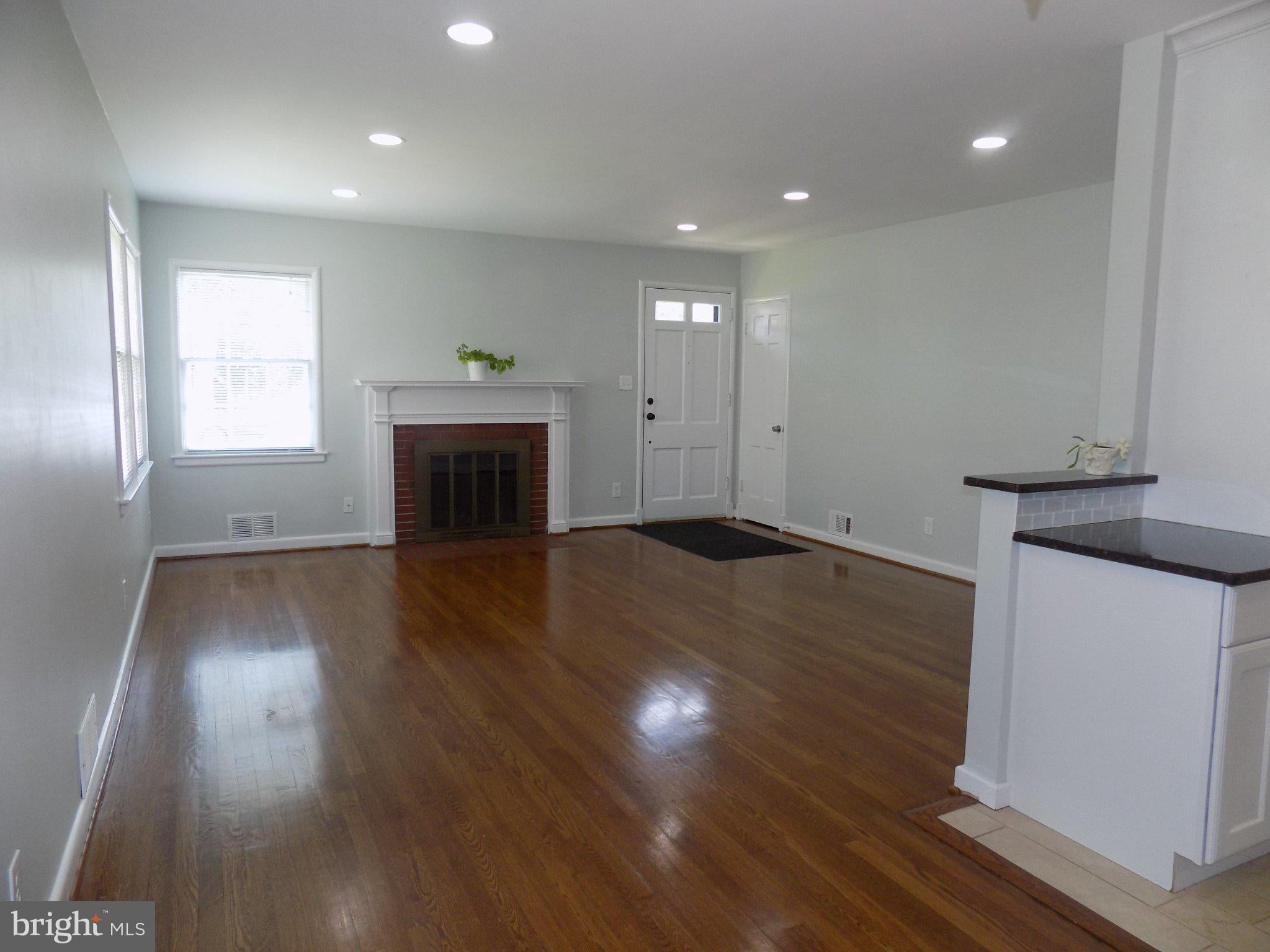 138 S ABINGDON STREET