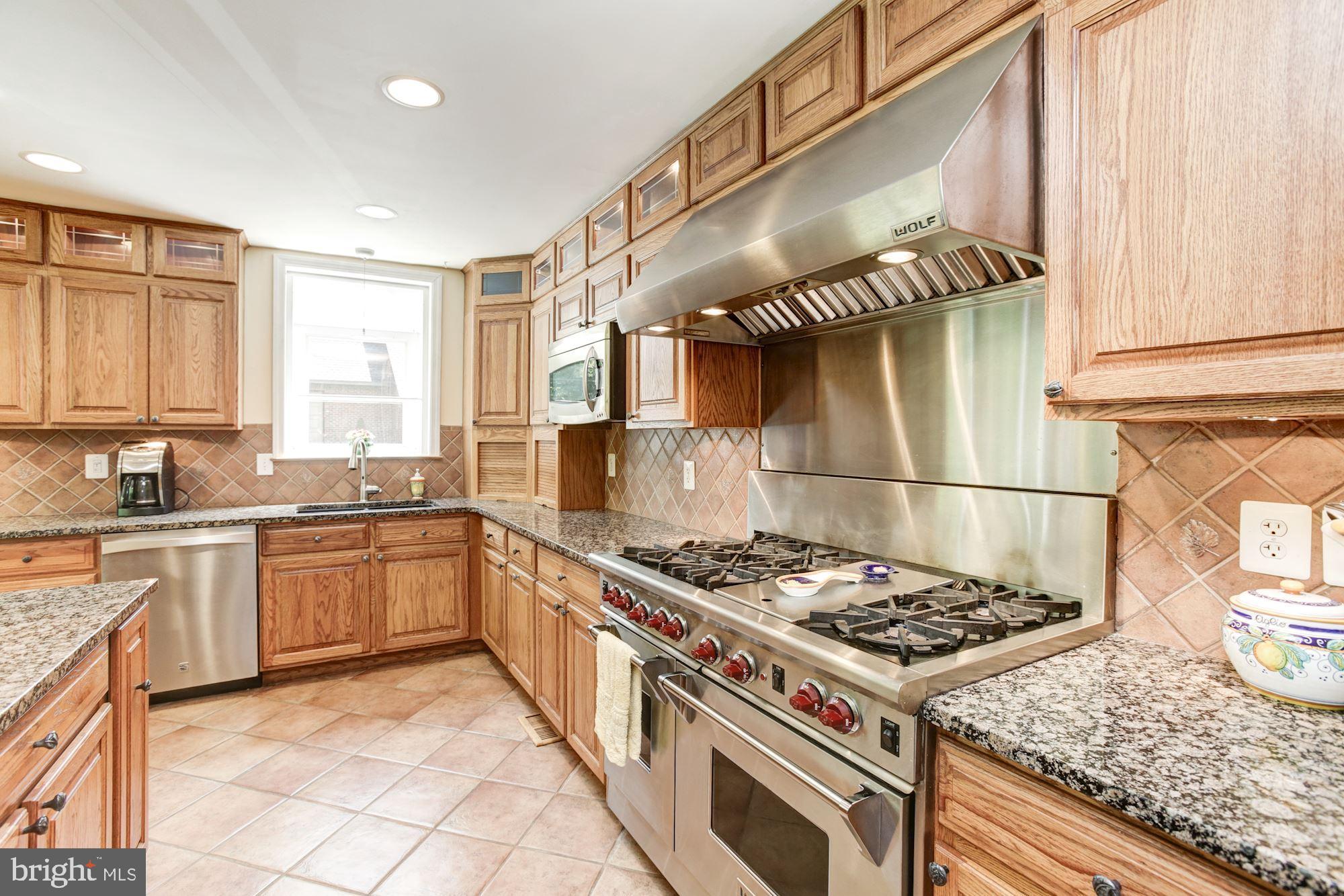 KALMIA FARMS - Residential