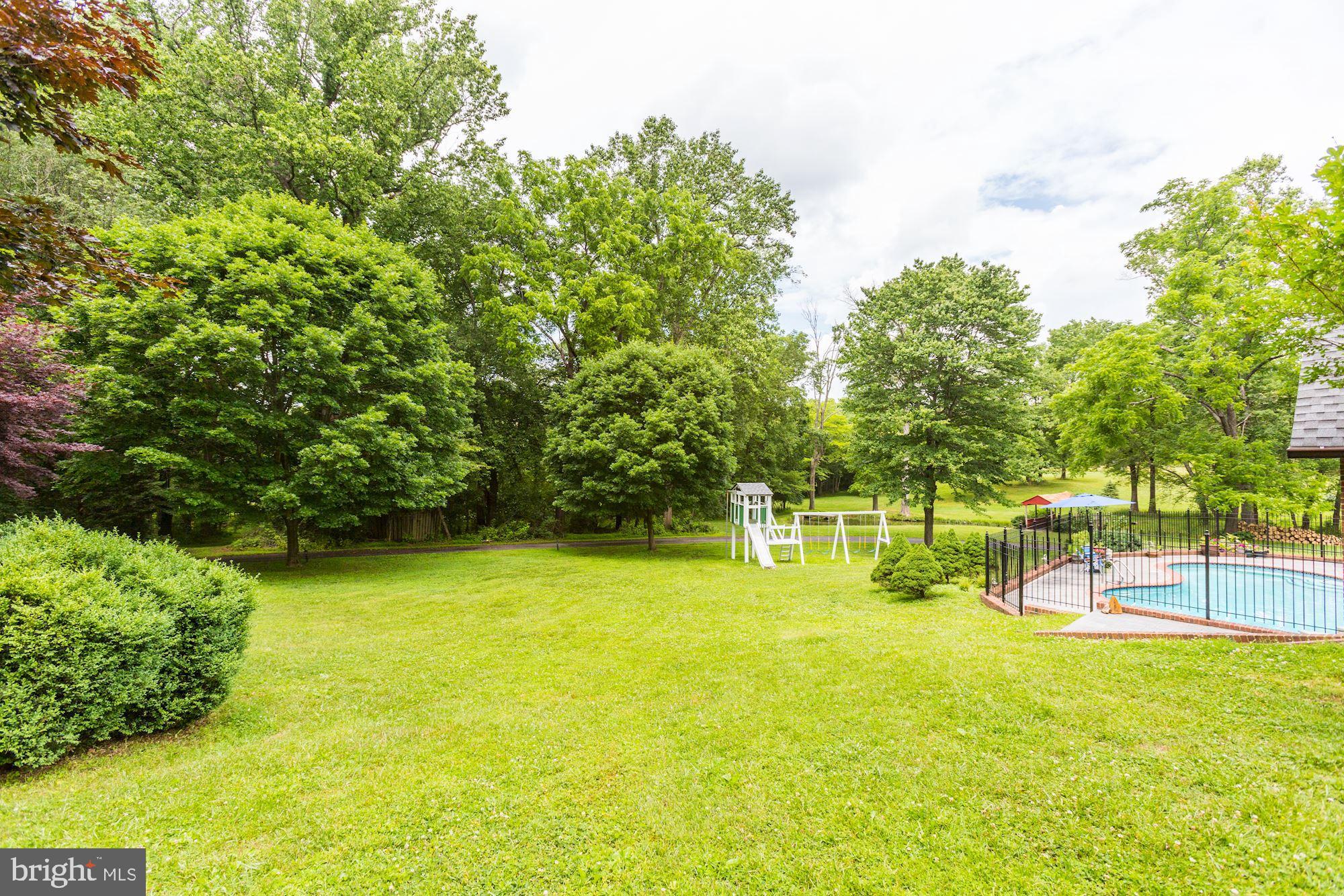 KALMIA FARMS - Residential