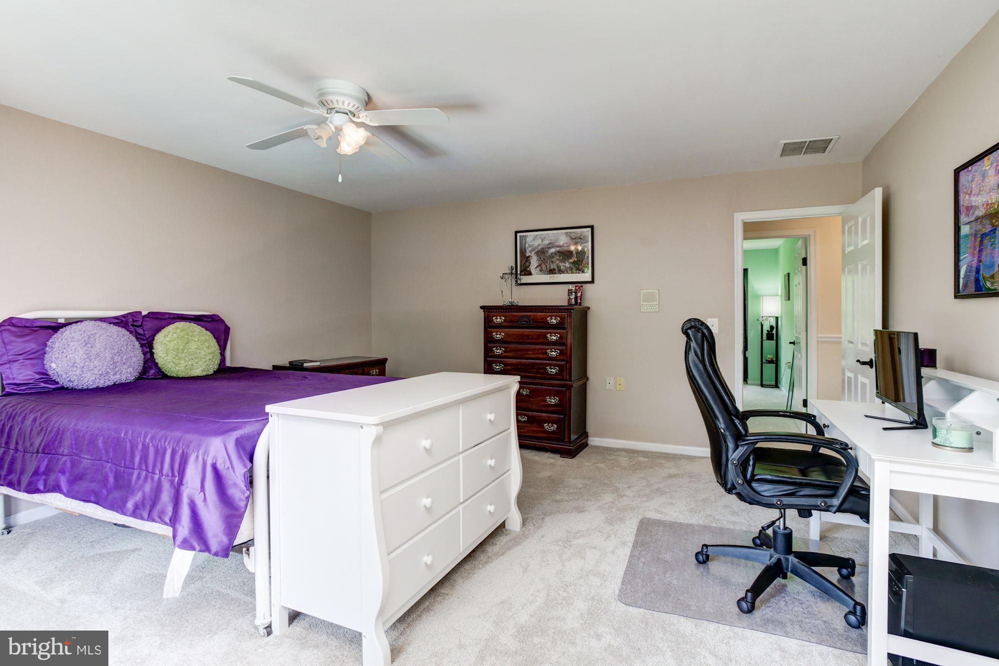 KALMIA FARMS - Residential