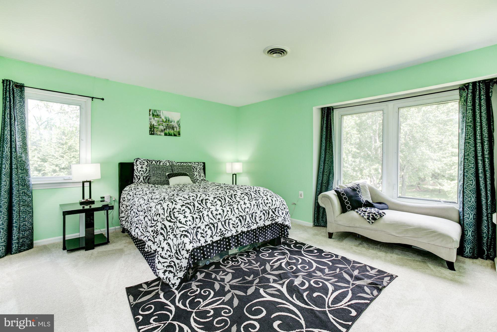 KALMIA FARMS - Residential