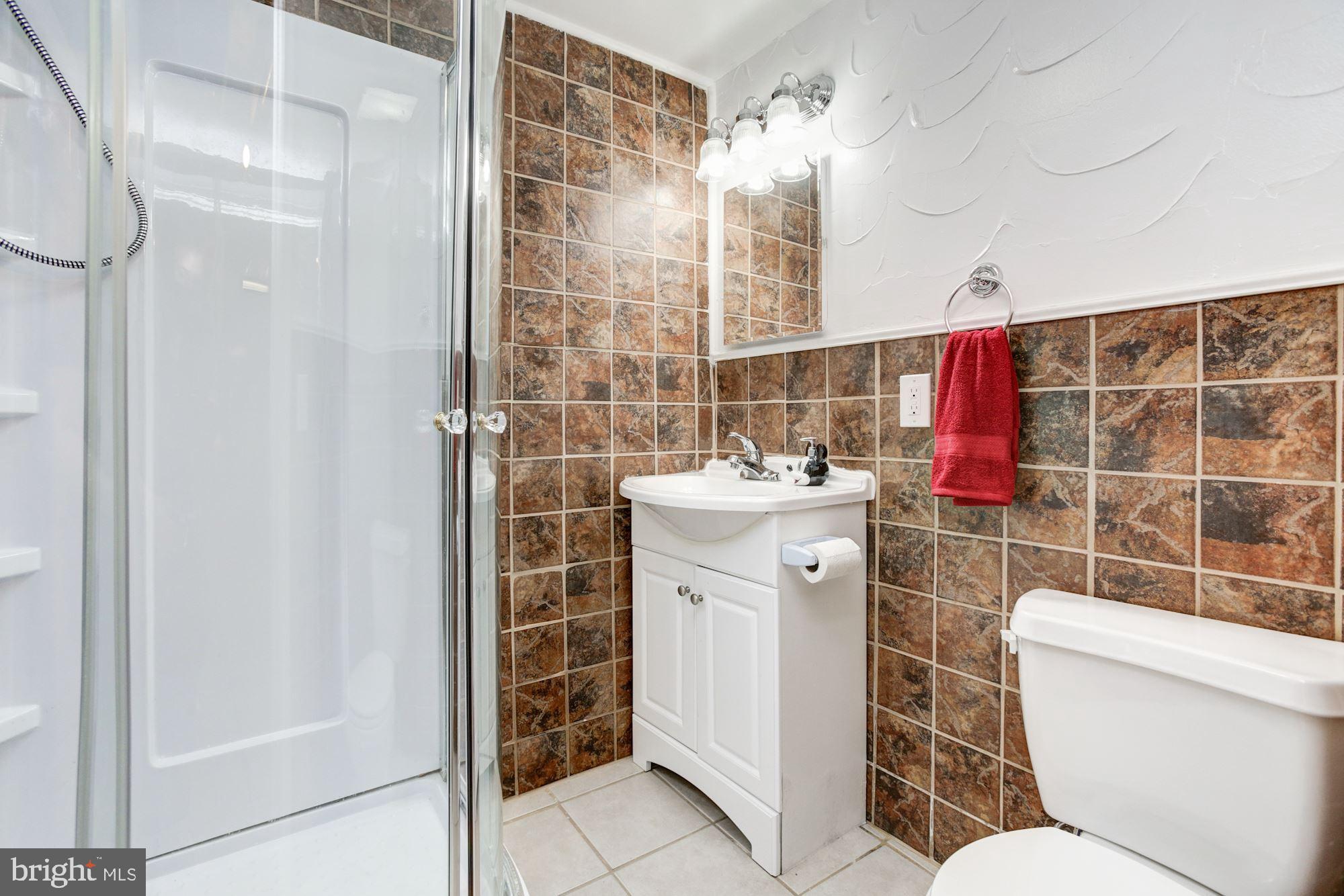 KALMIA FARMS - Residential