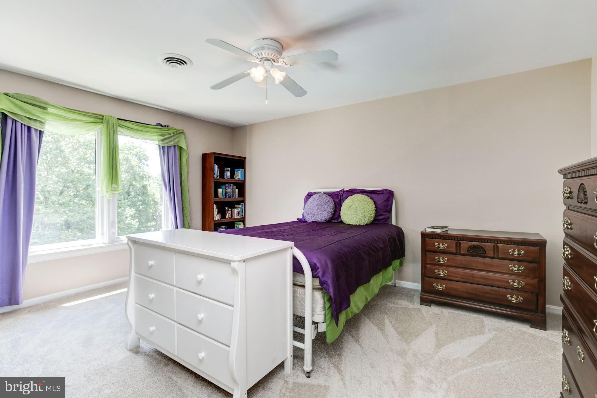 KALMIA FARMS - Residential