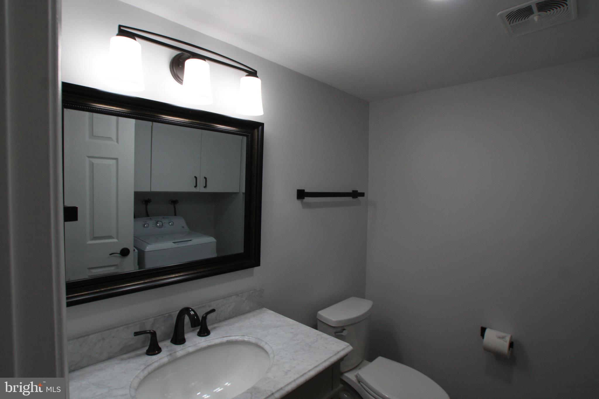 LEISURE WORLD - Residential