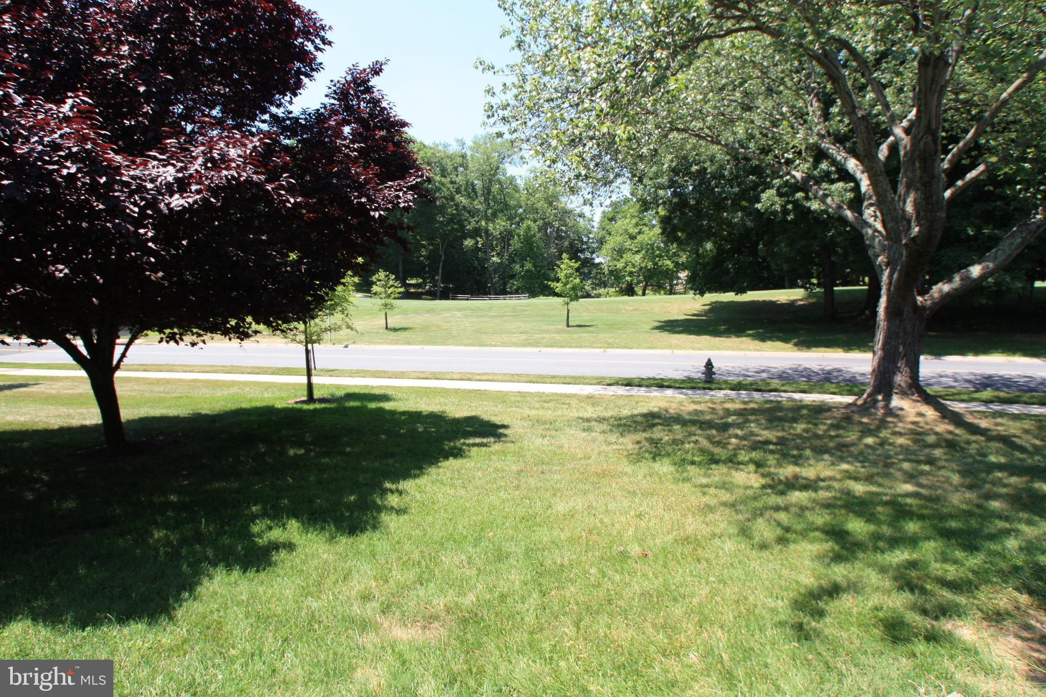 LEISURE WORLD - Residential