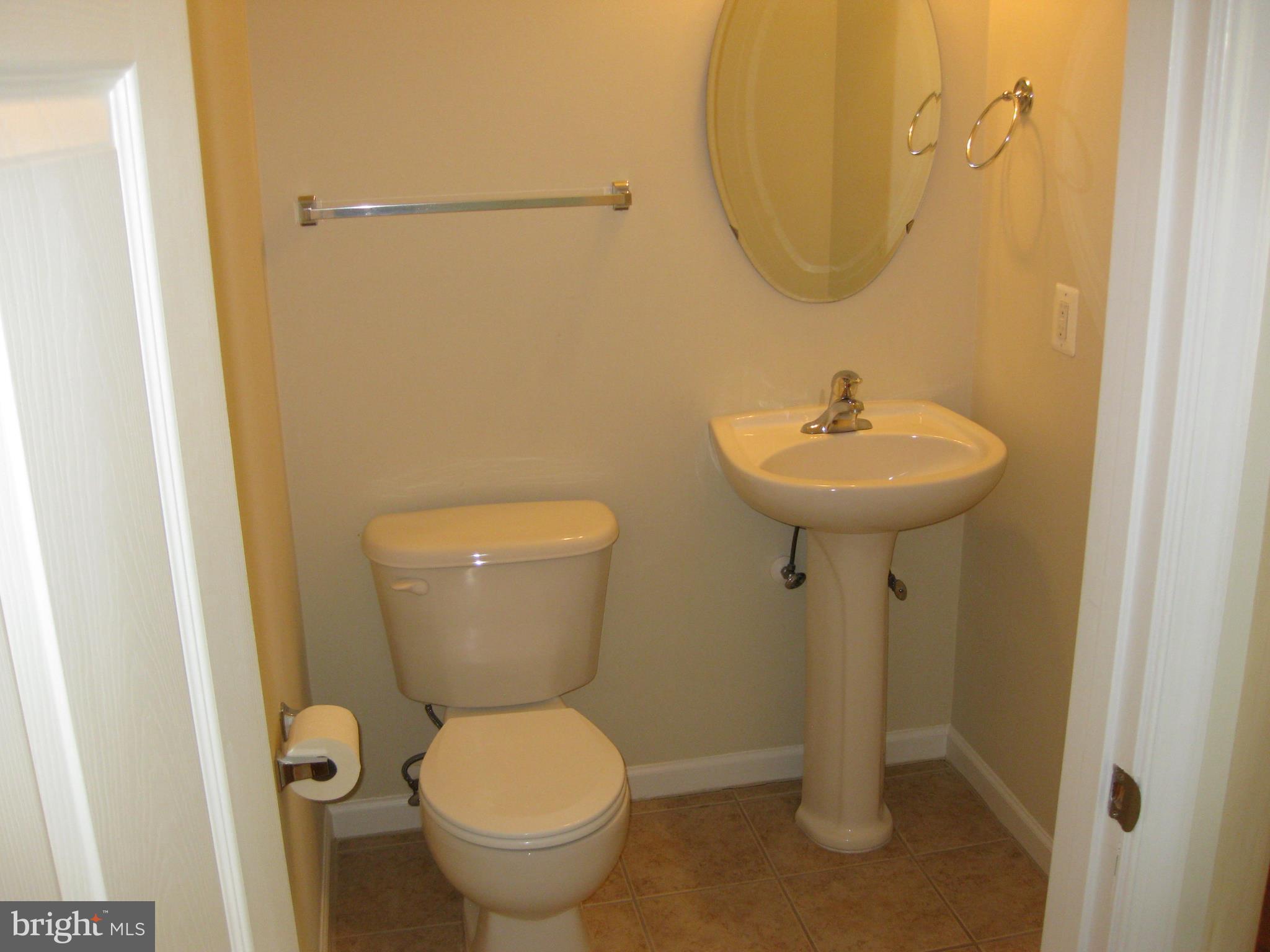 LAKELAND PLACE - Residential