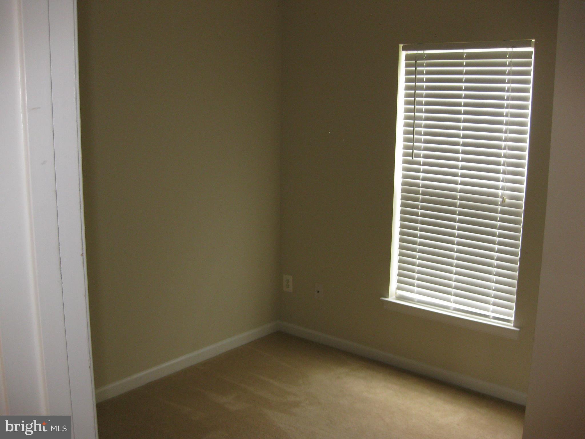 LAKELAND PLACE - Residential