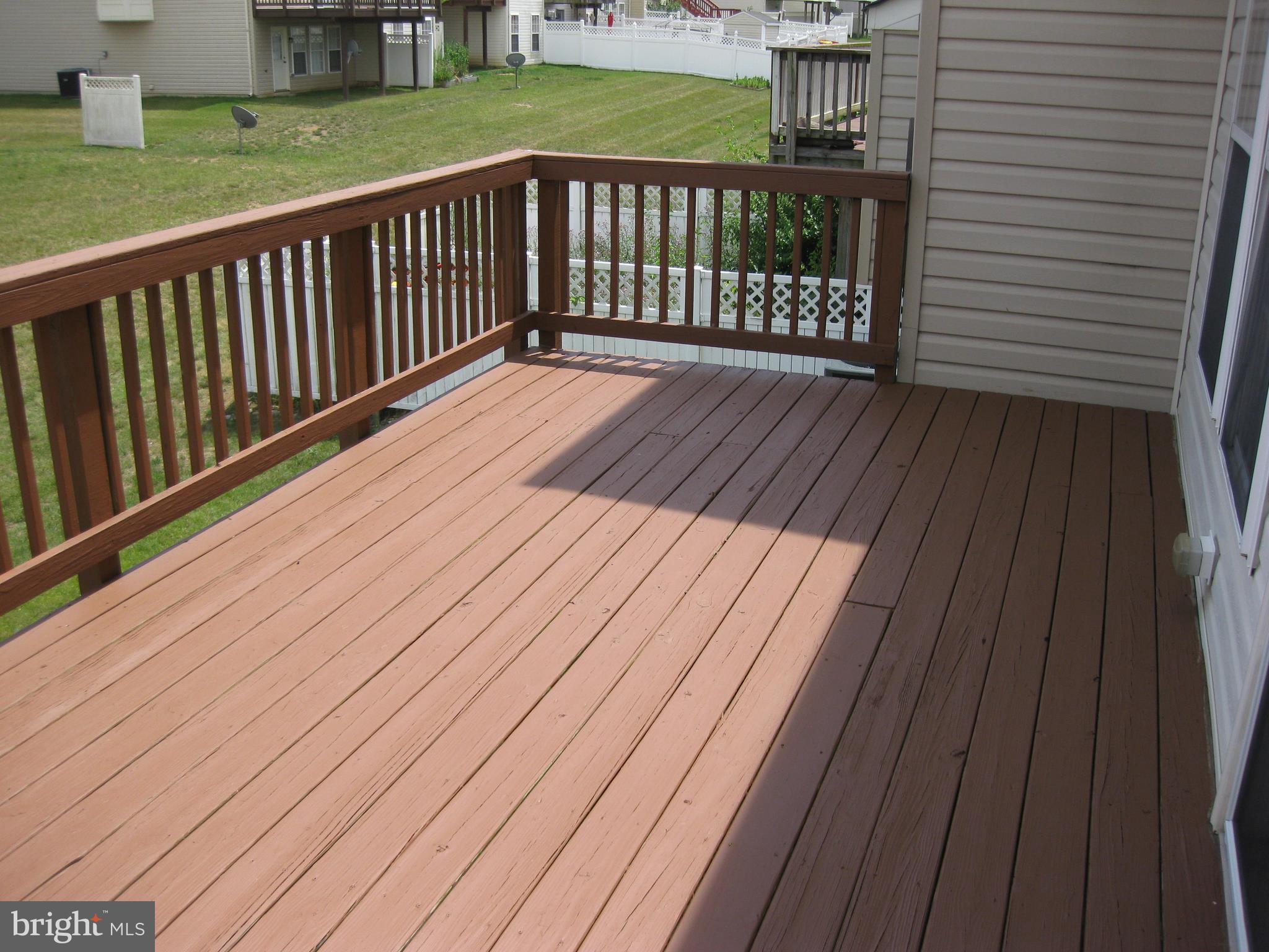 LAKELAND PLACE - Residential