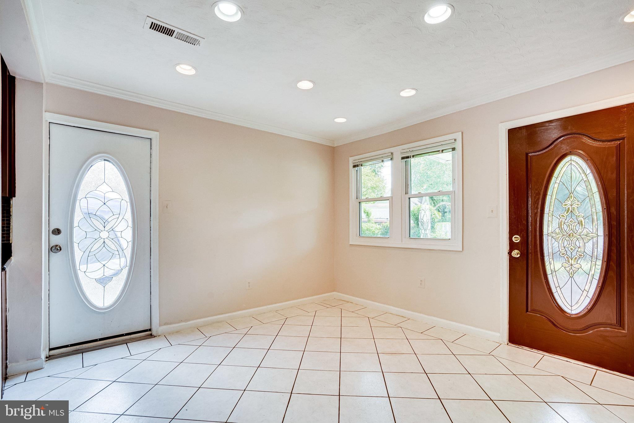 MANASSAS PARK - Residential