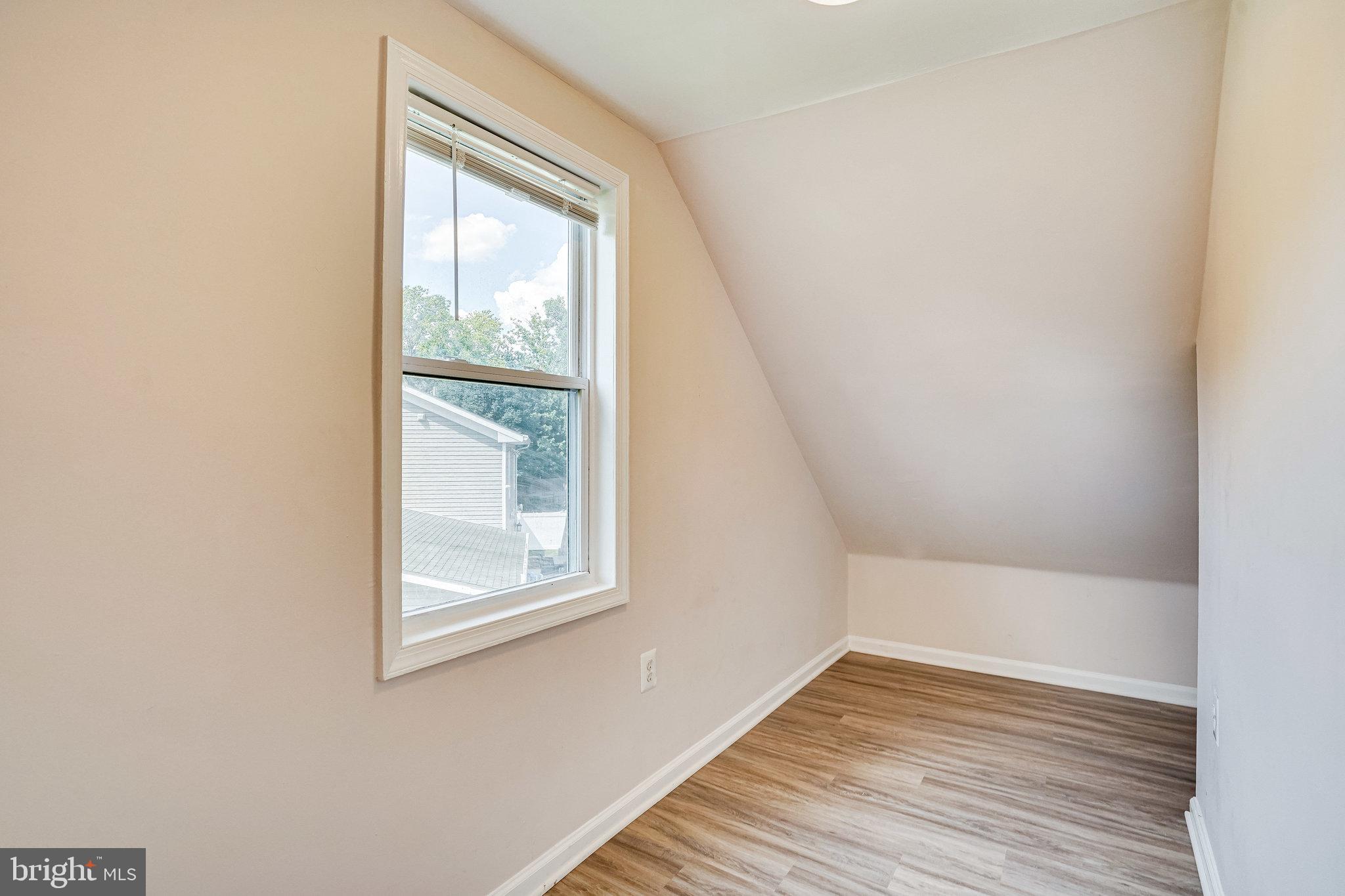 MANASSAS PARK - Residential