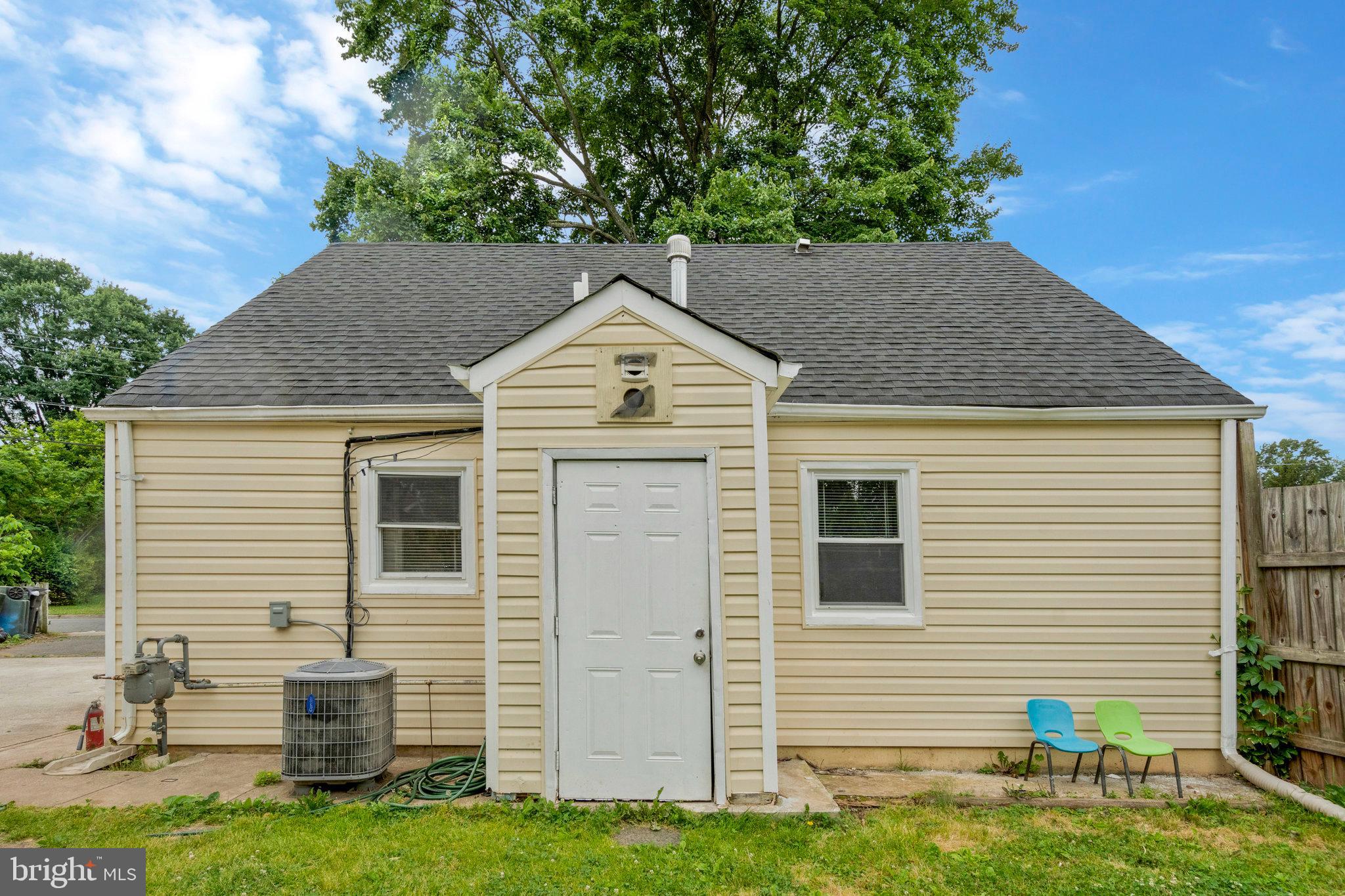 MANASSAS PARK - Residential