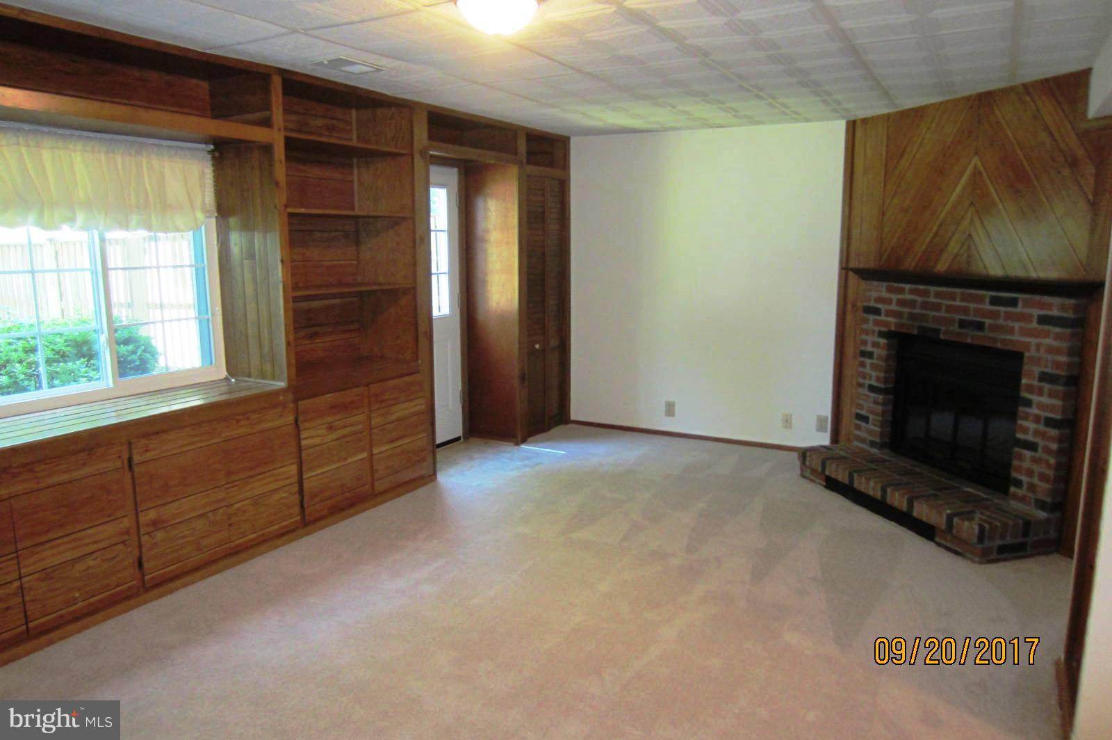 BURKE VILLAGE - Residential Lease