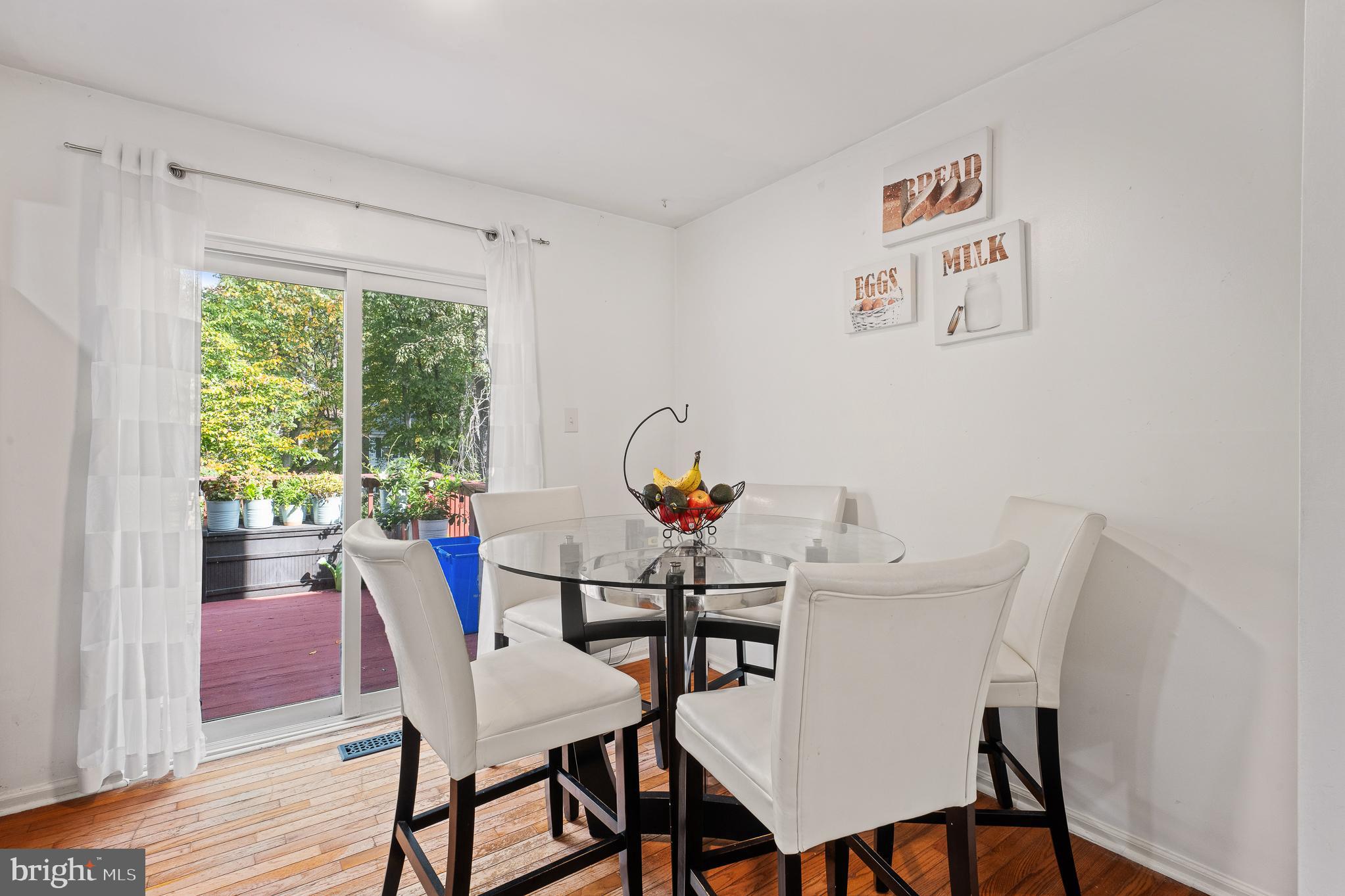 GERMANTOWN VIEW - Residential