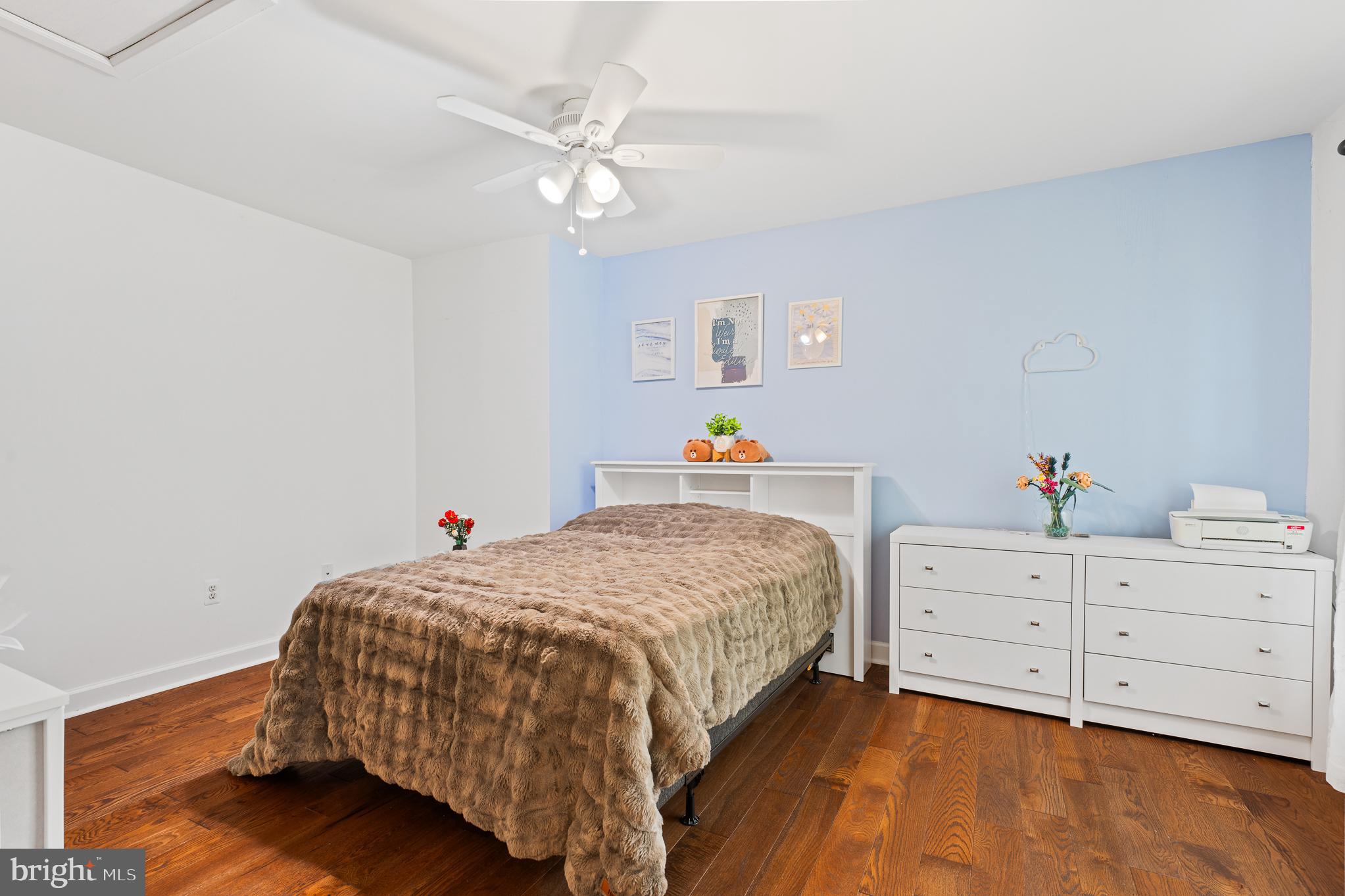 GERMANTOWN VIEW - Residential