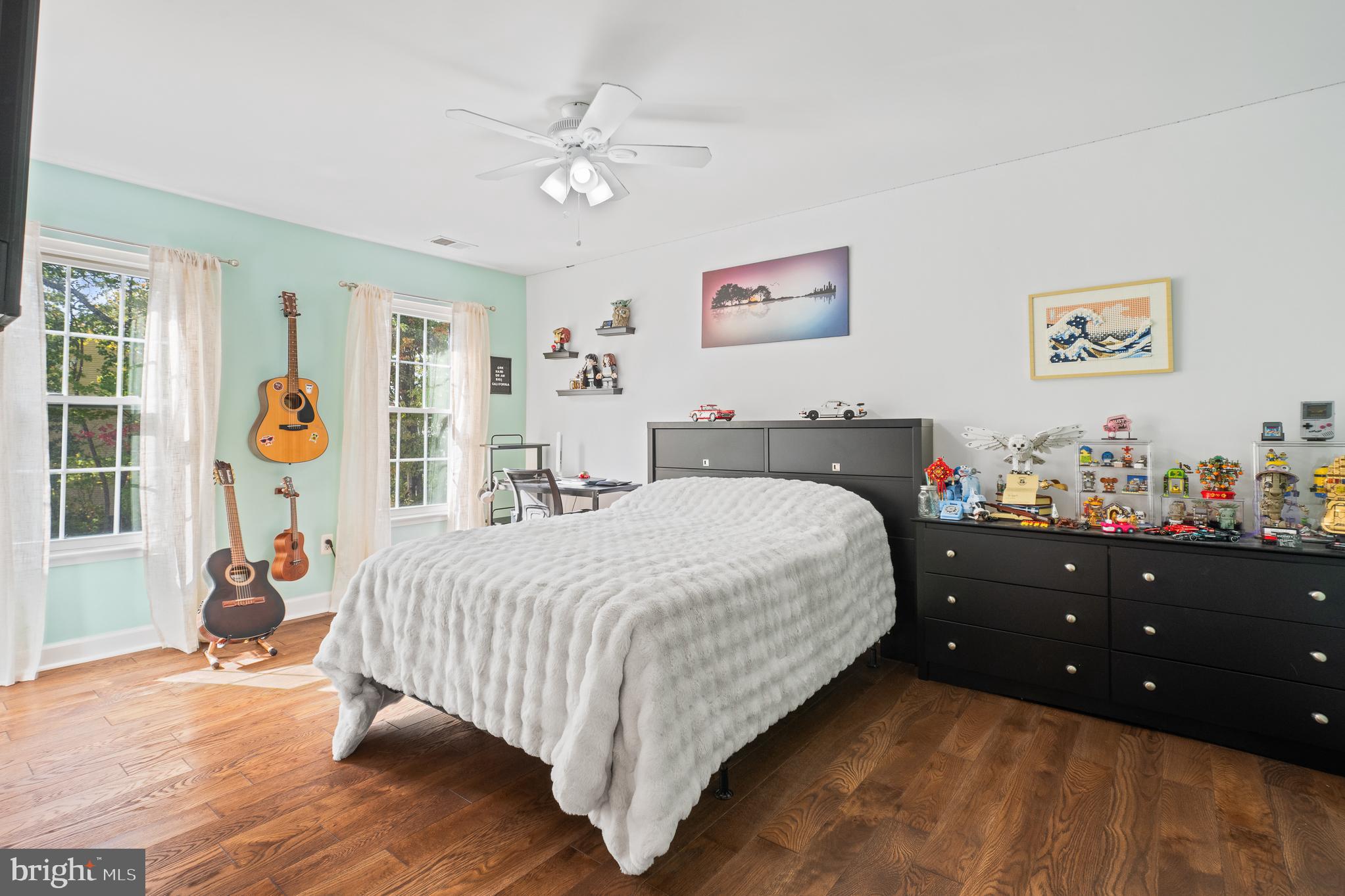 GERMANTOWN VIEW - Residential