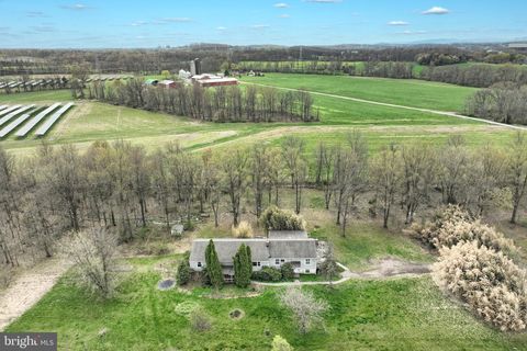Homes For Sale - 185 Hunterstown Hampton Road<br/> GETTYSBURG, PA 17325