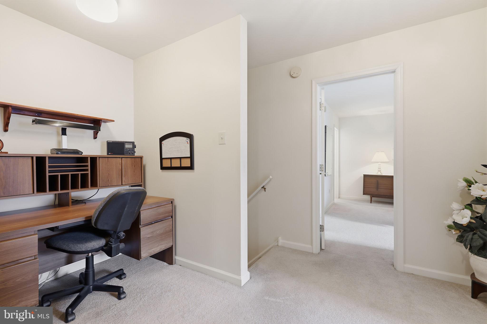 YORKTOWN - Residential