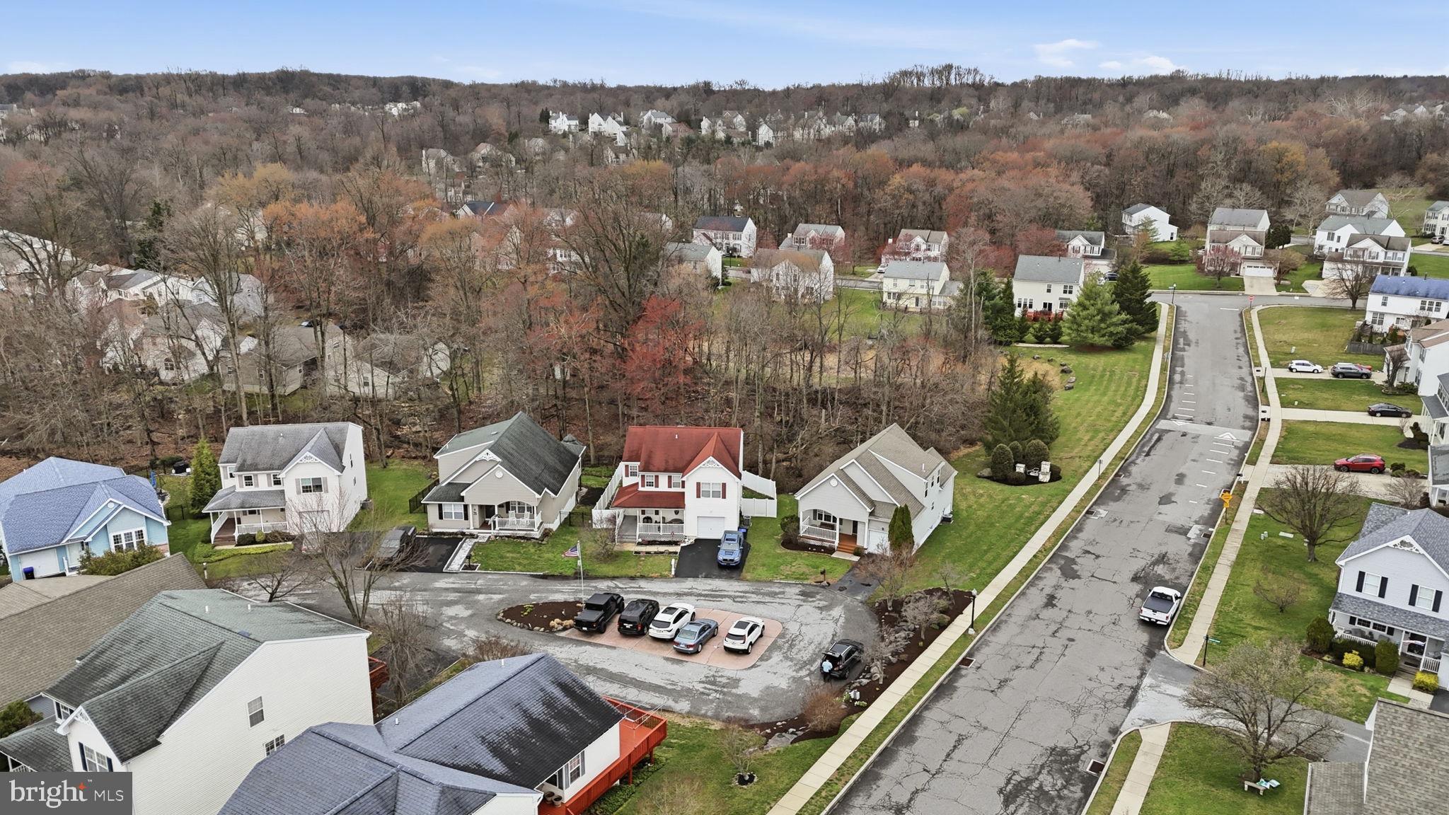 YORKTOWN - Residential