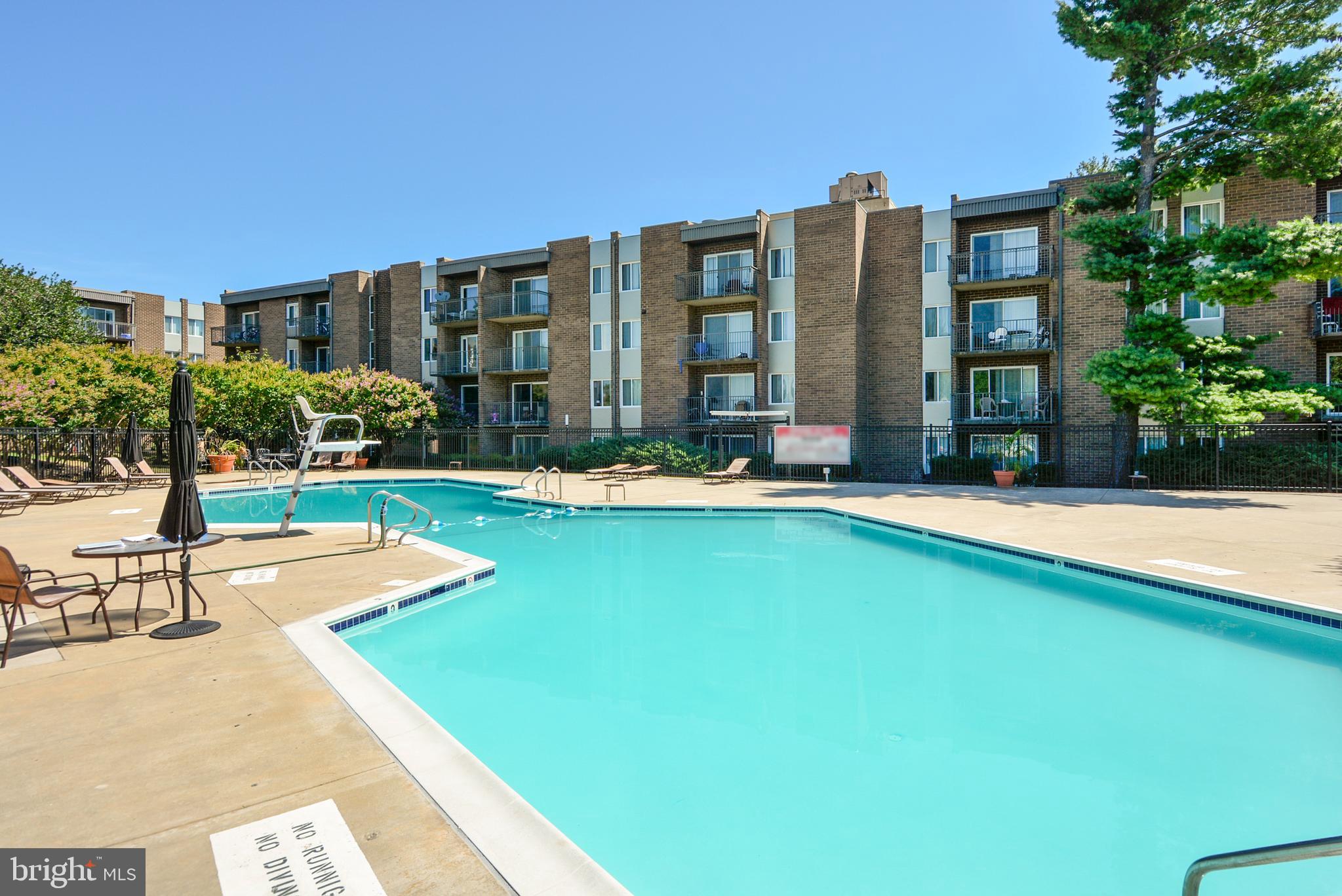 EOS TWENTY-ONE - Residential