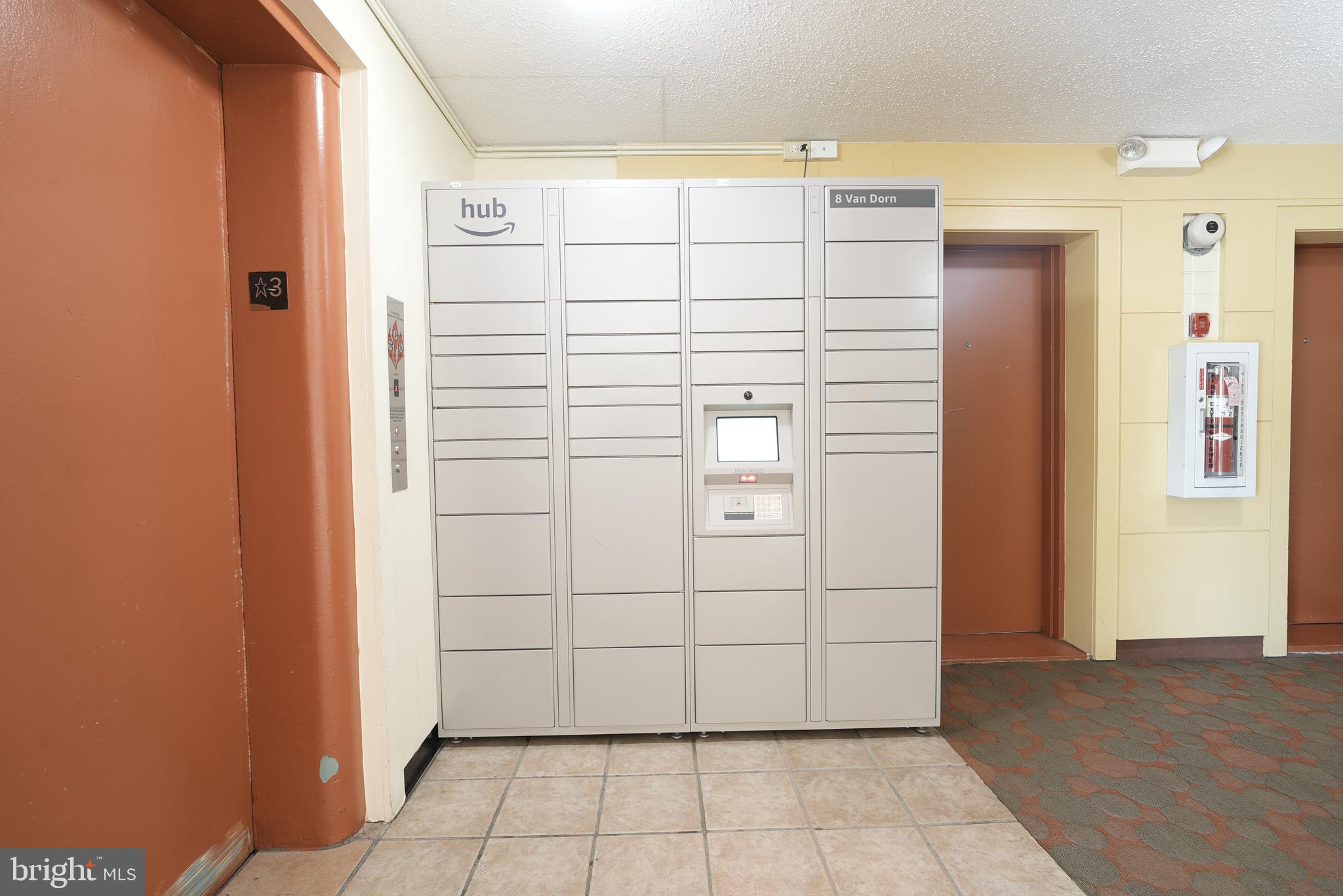 EOS TWENTY-ONE - Residential