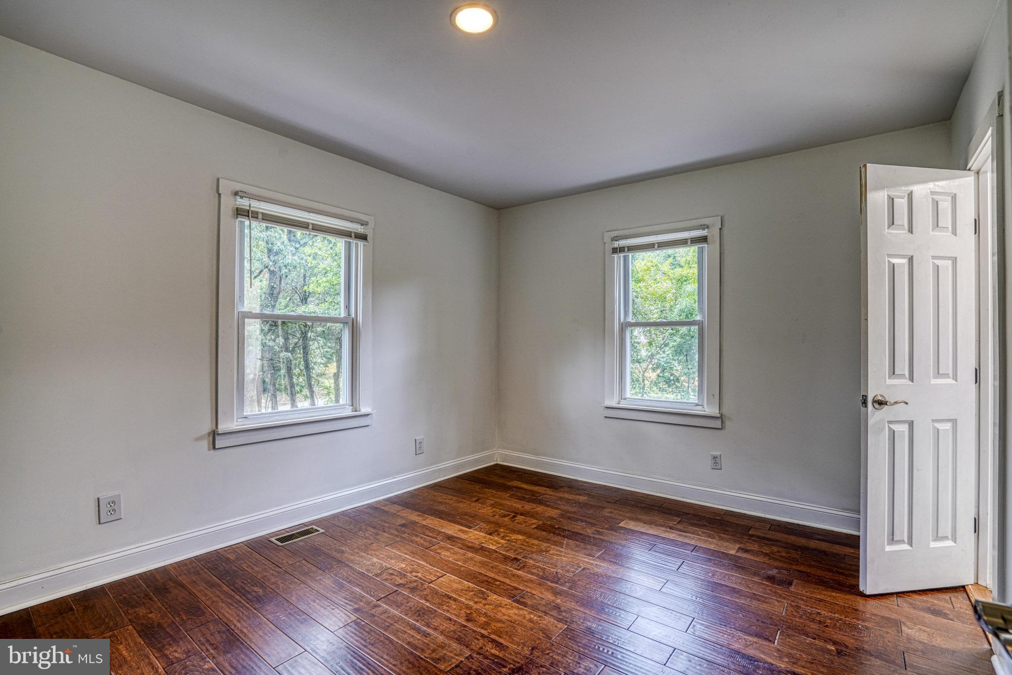 WEST ANNAPOLIS - Residential